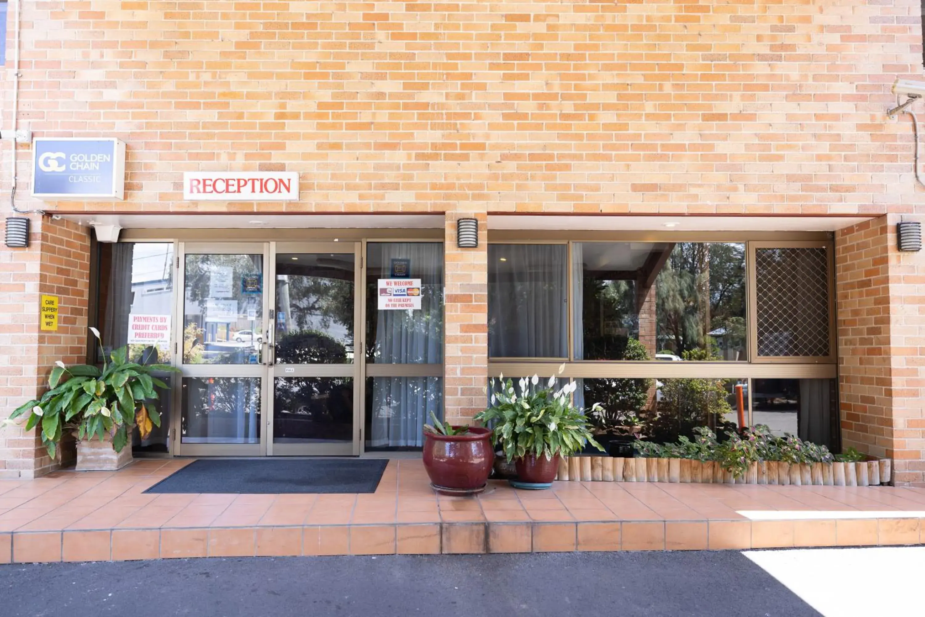 Windsor River View Inn Windsor River View Inn