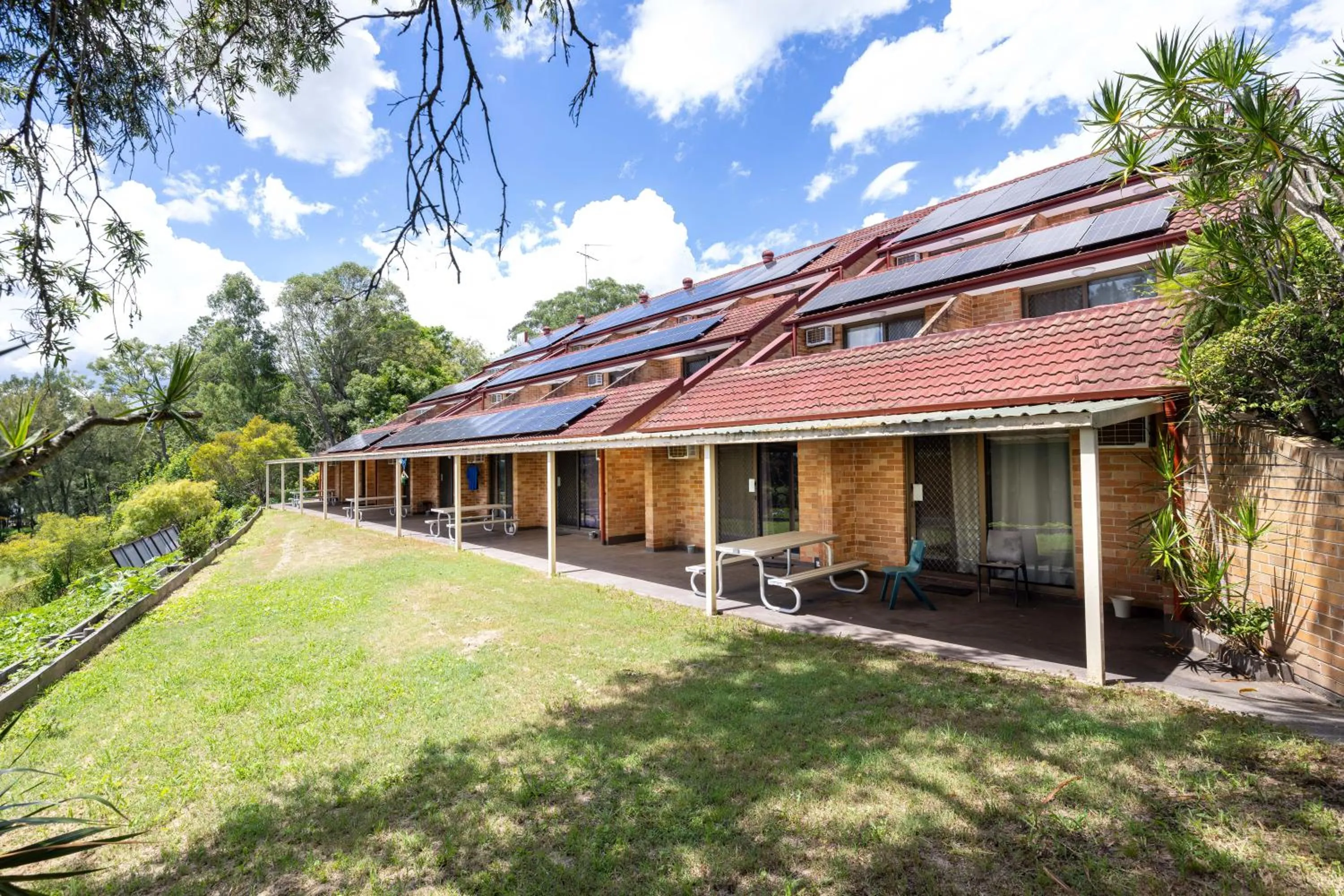 Windsor River View Inn