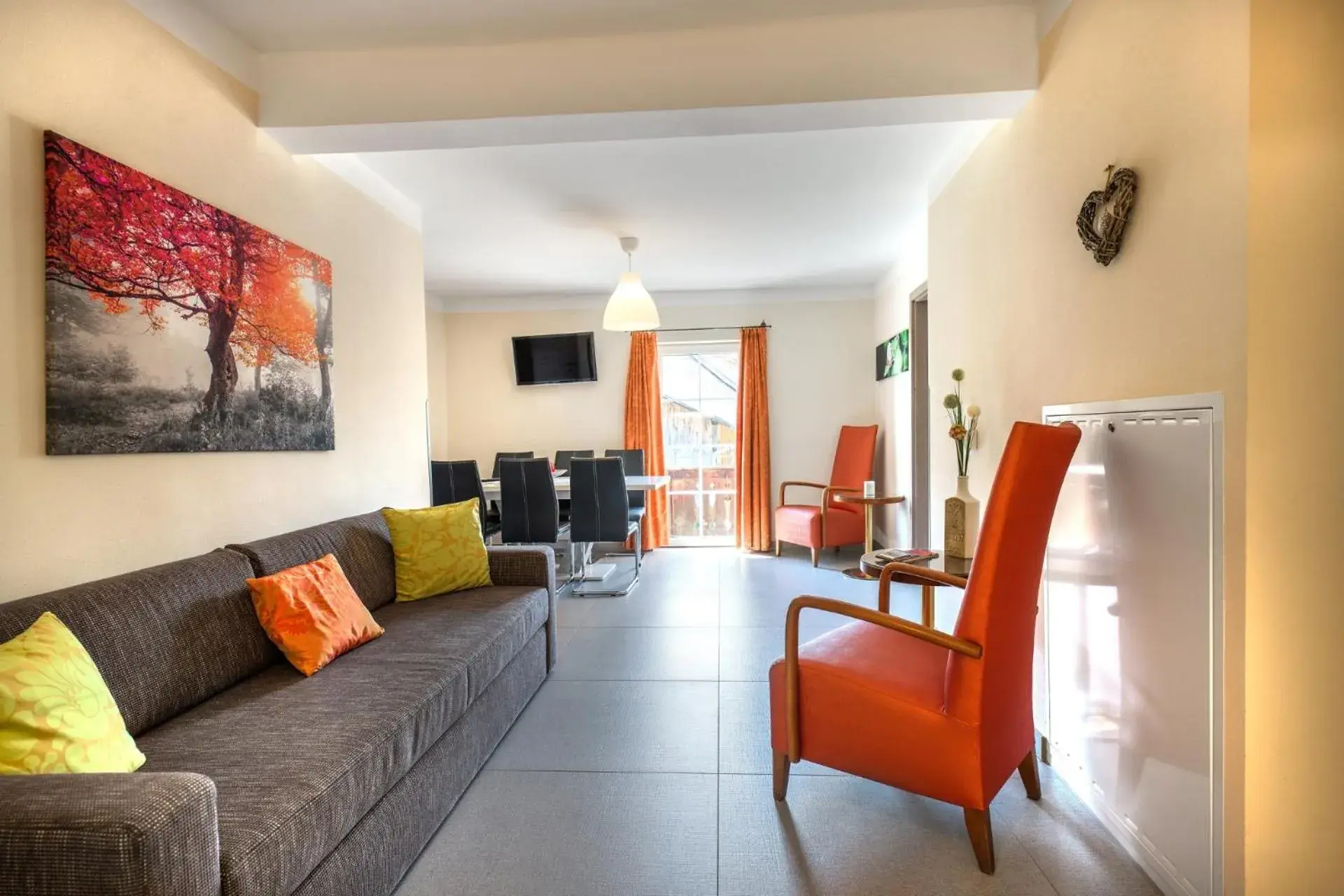 Three-Bedroom Apartment in Feriendorf Edelweiss Three-Bedroom Apartment in Feriendorf Edelweiss