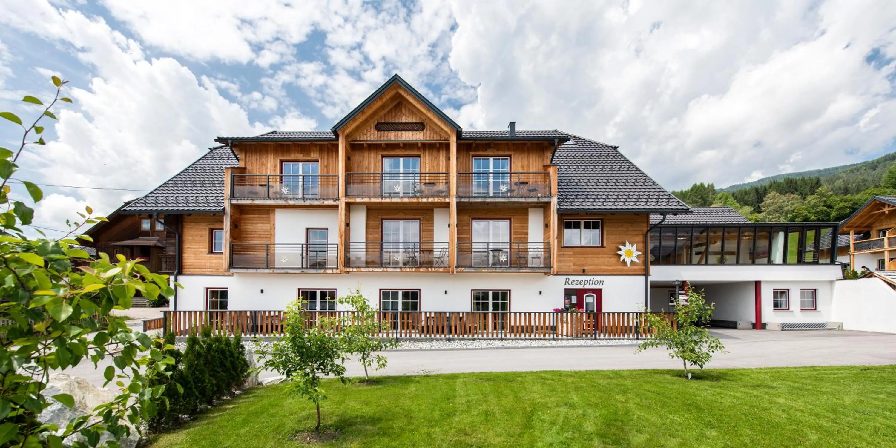 Property building in Feriendorf Edelweiss