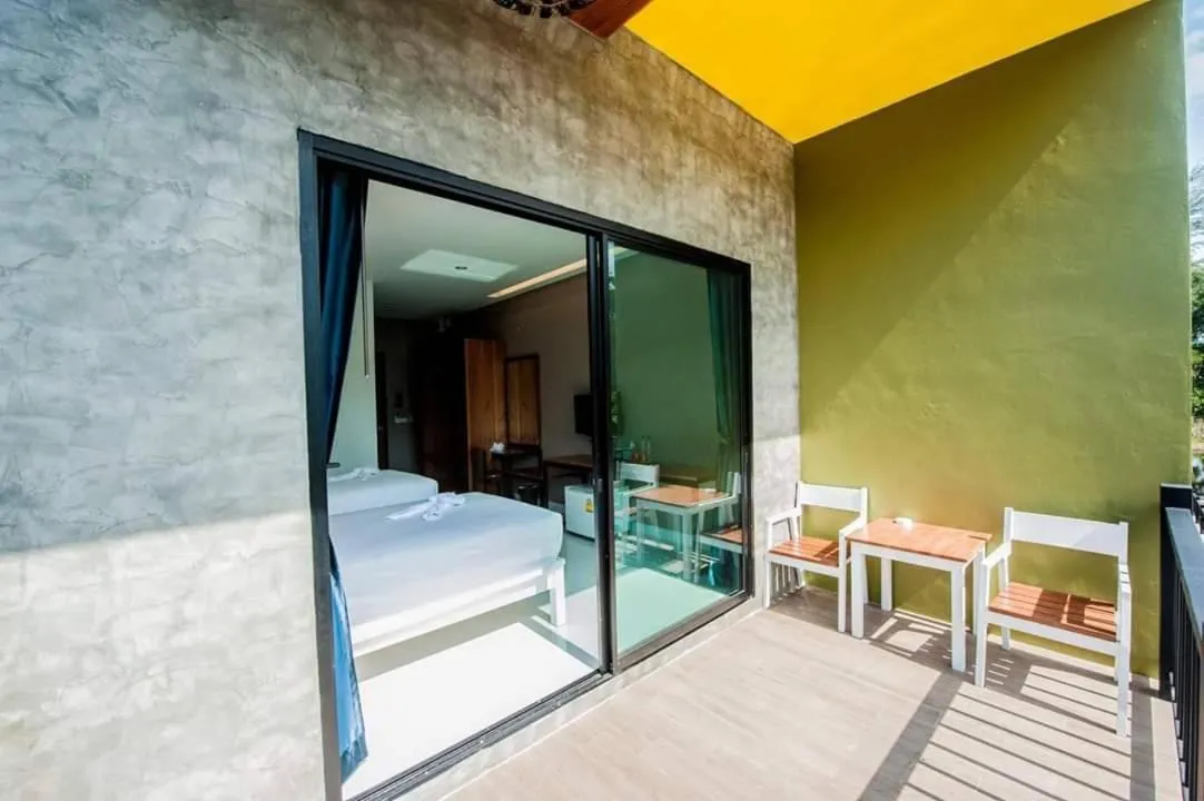 Bed in Saithong Resort