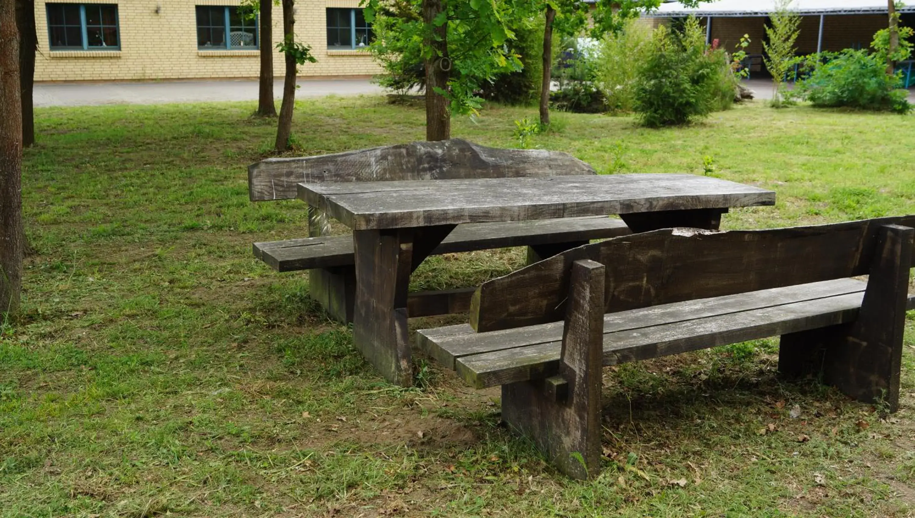 Property building in Waldhotel Property building in Waldhotel