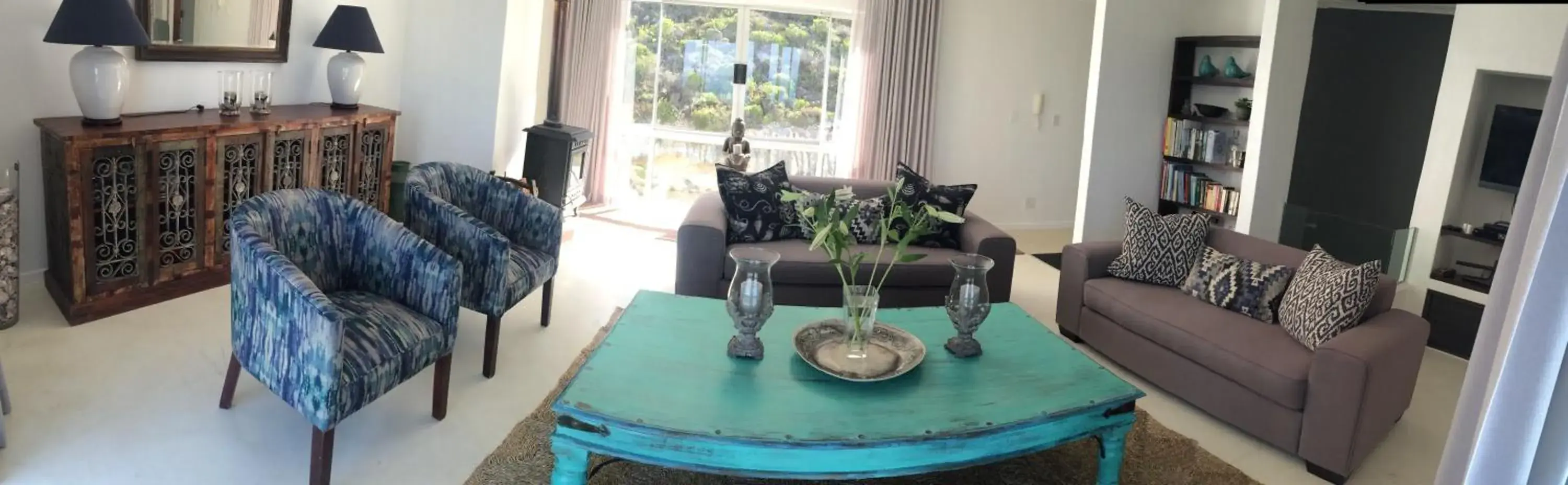 Lounge or bar in Agulhas Ocean House Lounge or bar in Agulhas Ocean House