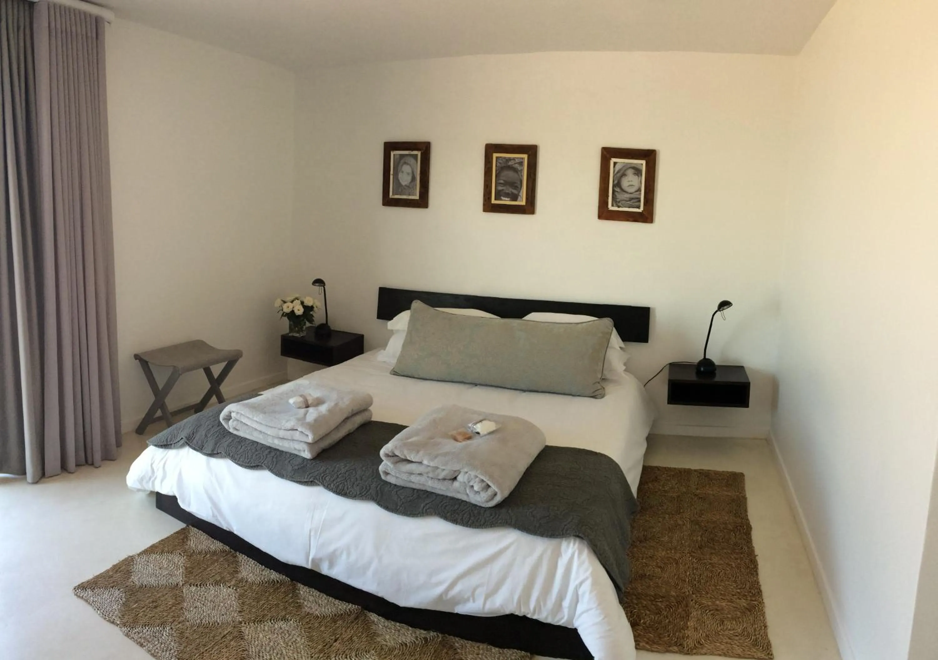 Photo of the whole room, Bed in Agulhas Ocean House