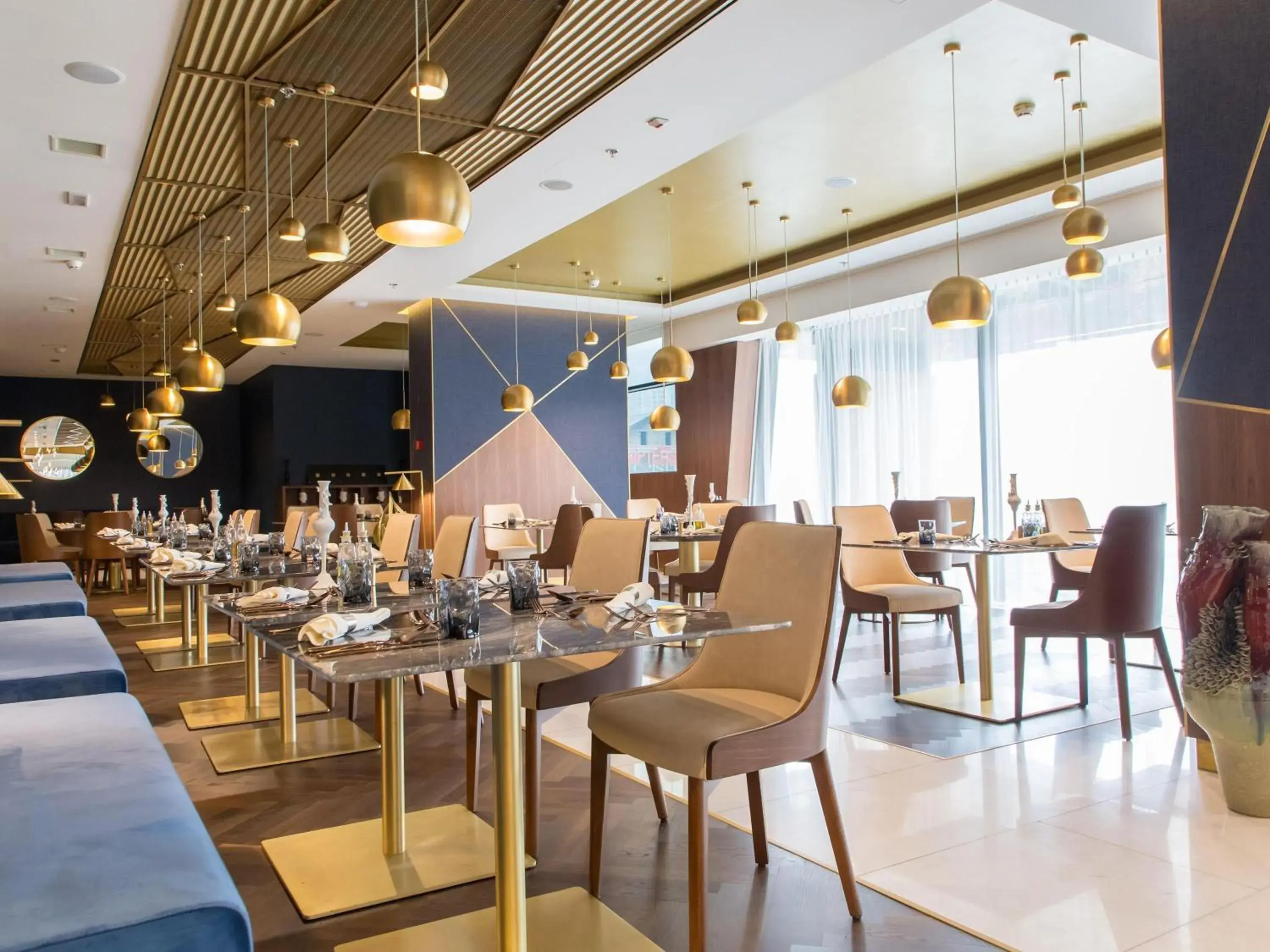 Restaurant/places to eat in Swissotel Sarajevo Restaurant/places to eat in Swissotel Sarajevo