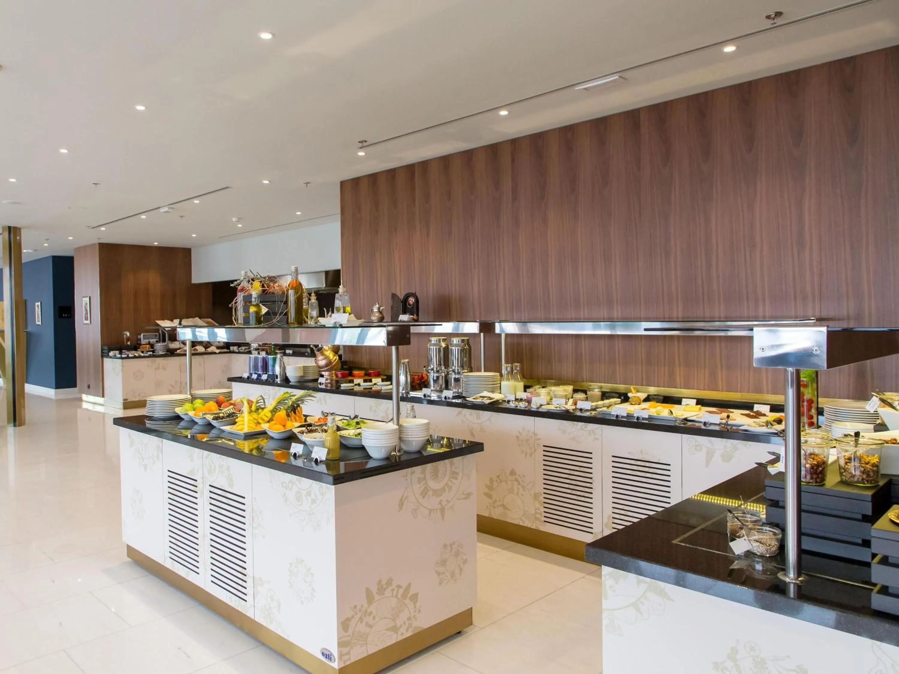 Restaurant/places to eat in Swissotel Sarajevo