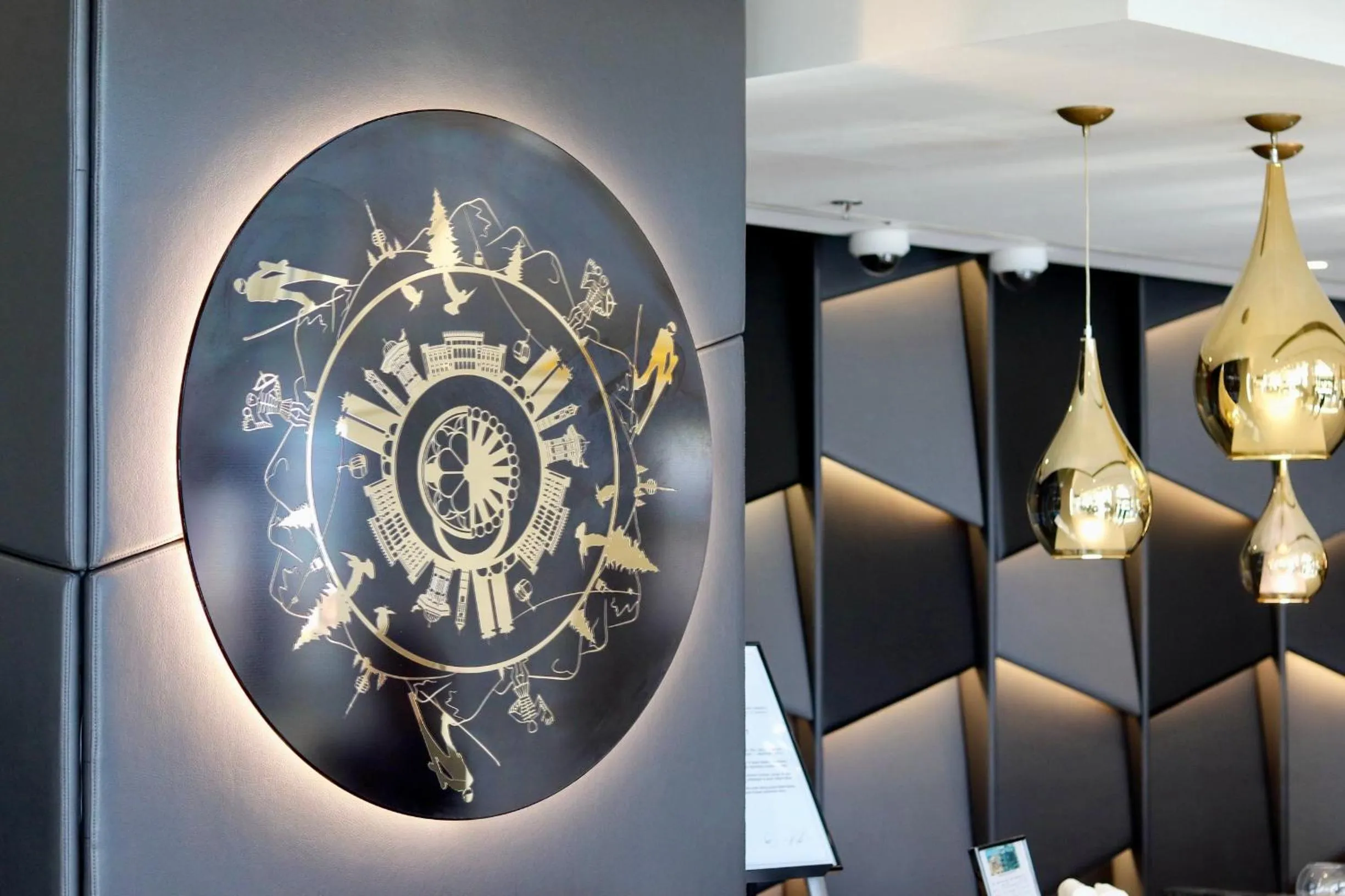 Lobby or reception in Swissotel Sarajevo