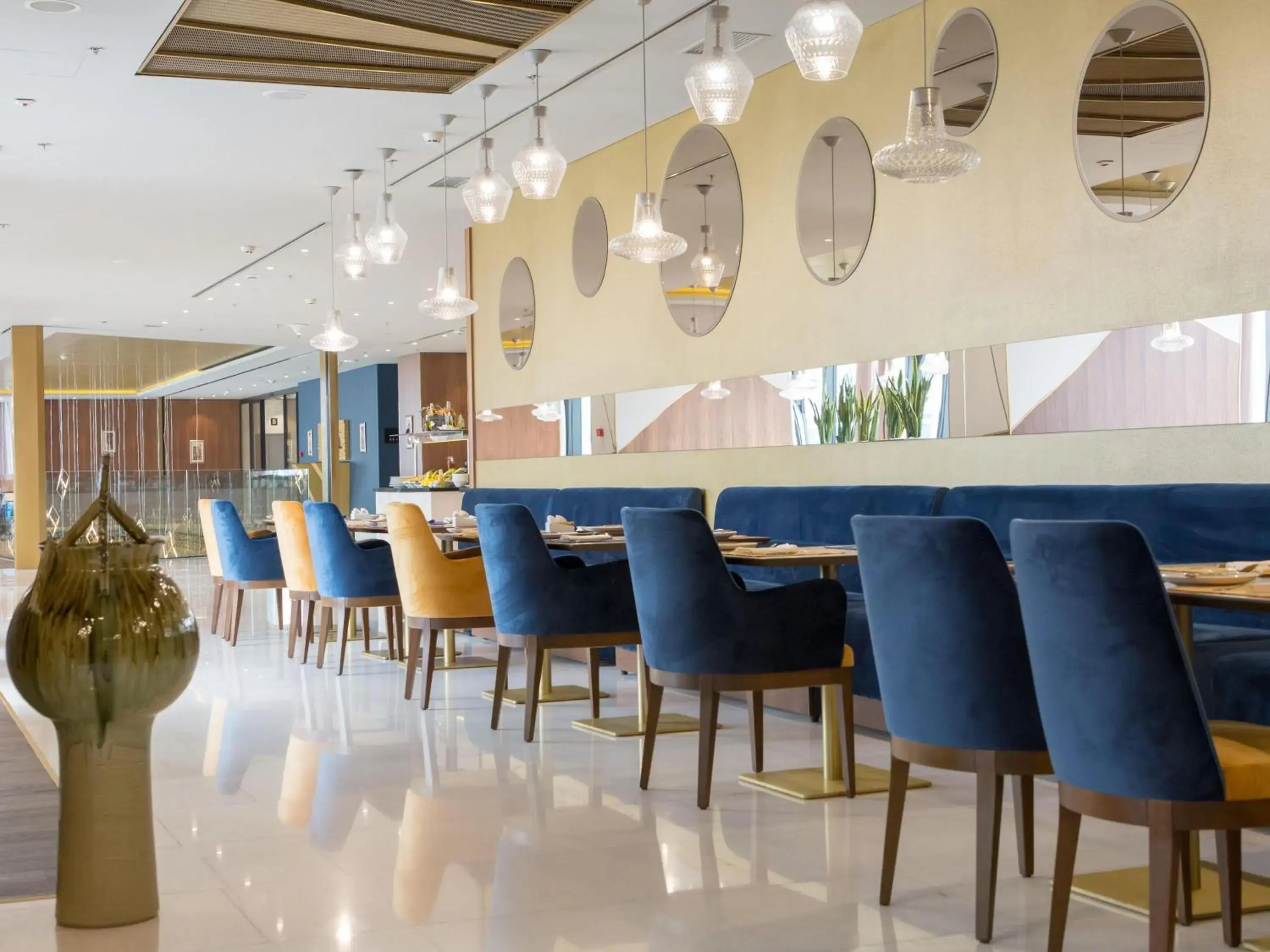 Restaurant/places to eat in Swissotel Sarajevo Restaurant/places to eat in Swissotel Sarajevo