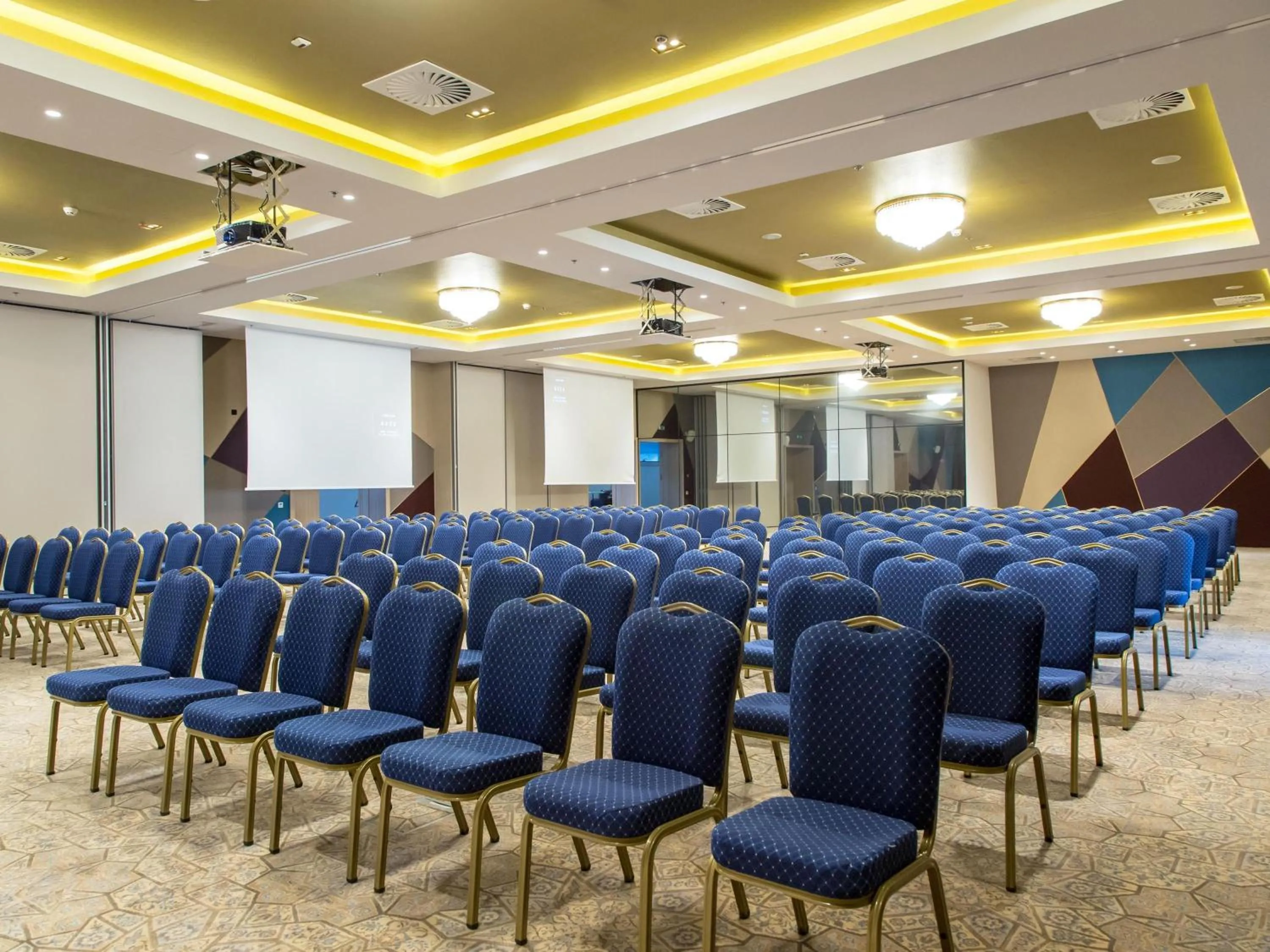 Meeting/conference room in Swissotel Sarajevo