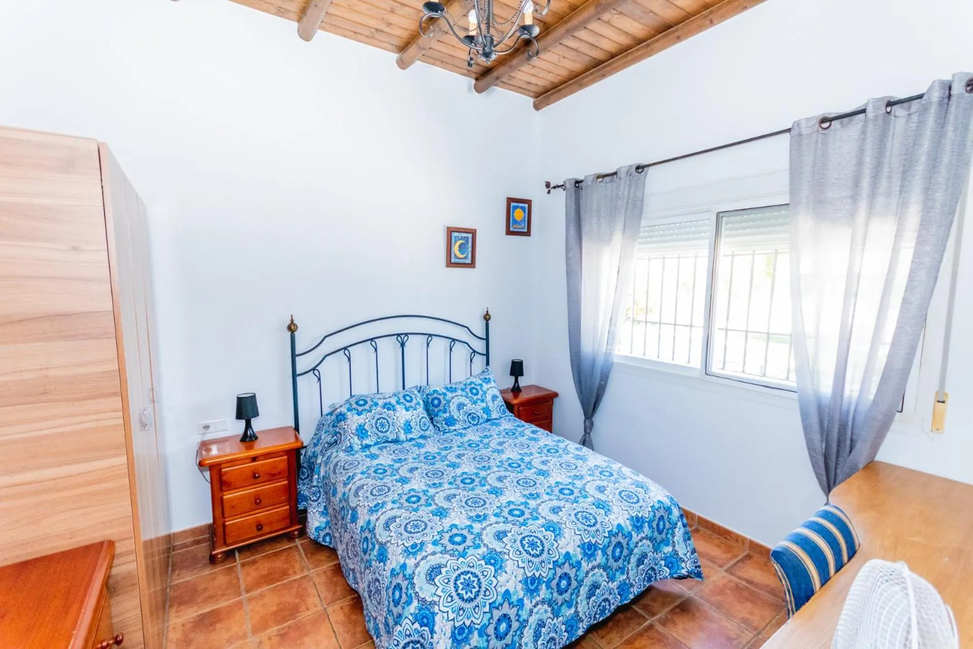 Bed in Cubo's Villa Sonia