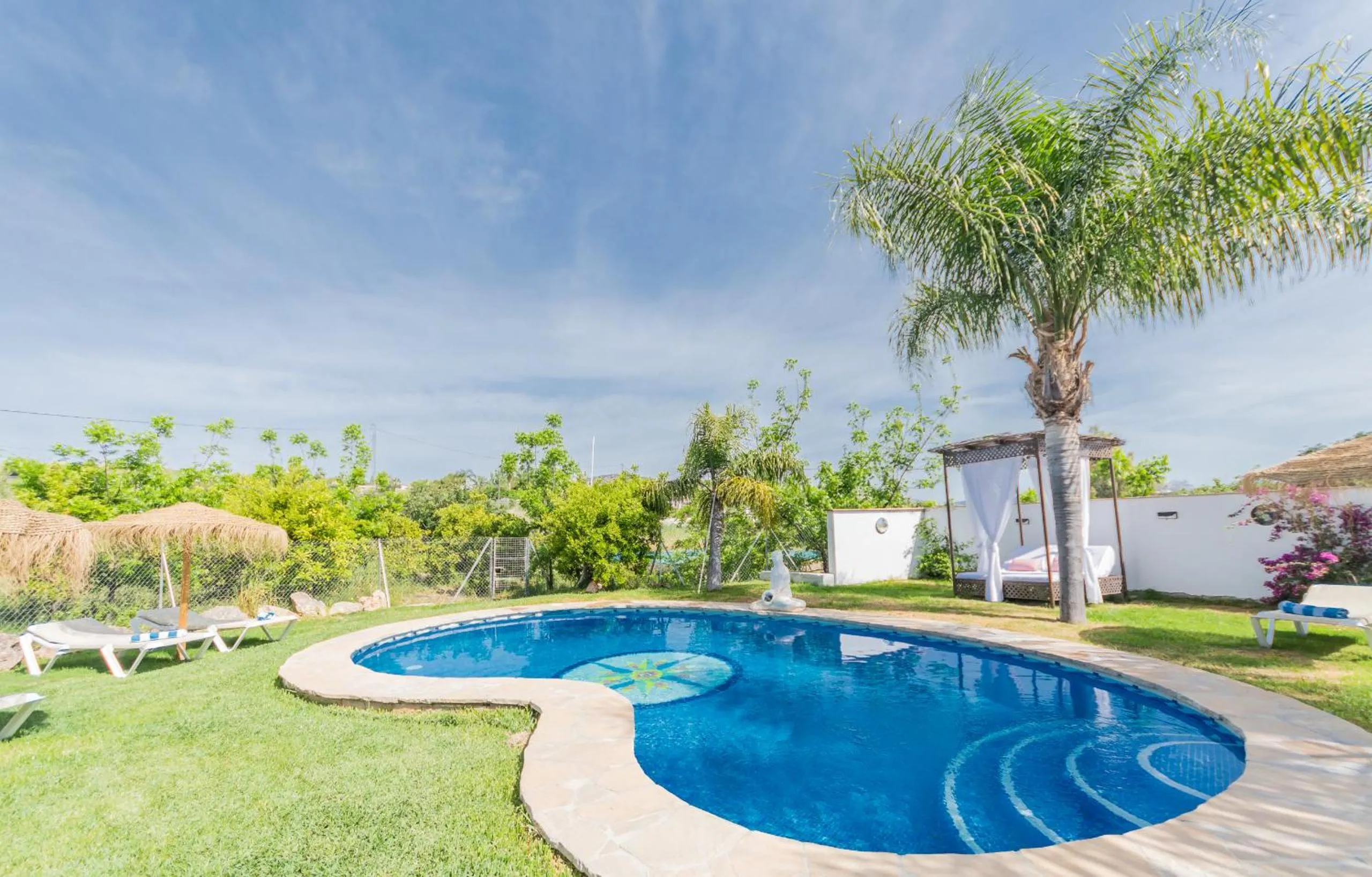 Swimming pool in Cubo's Villa Sonia