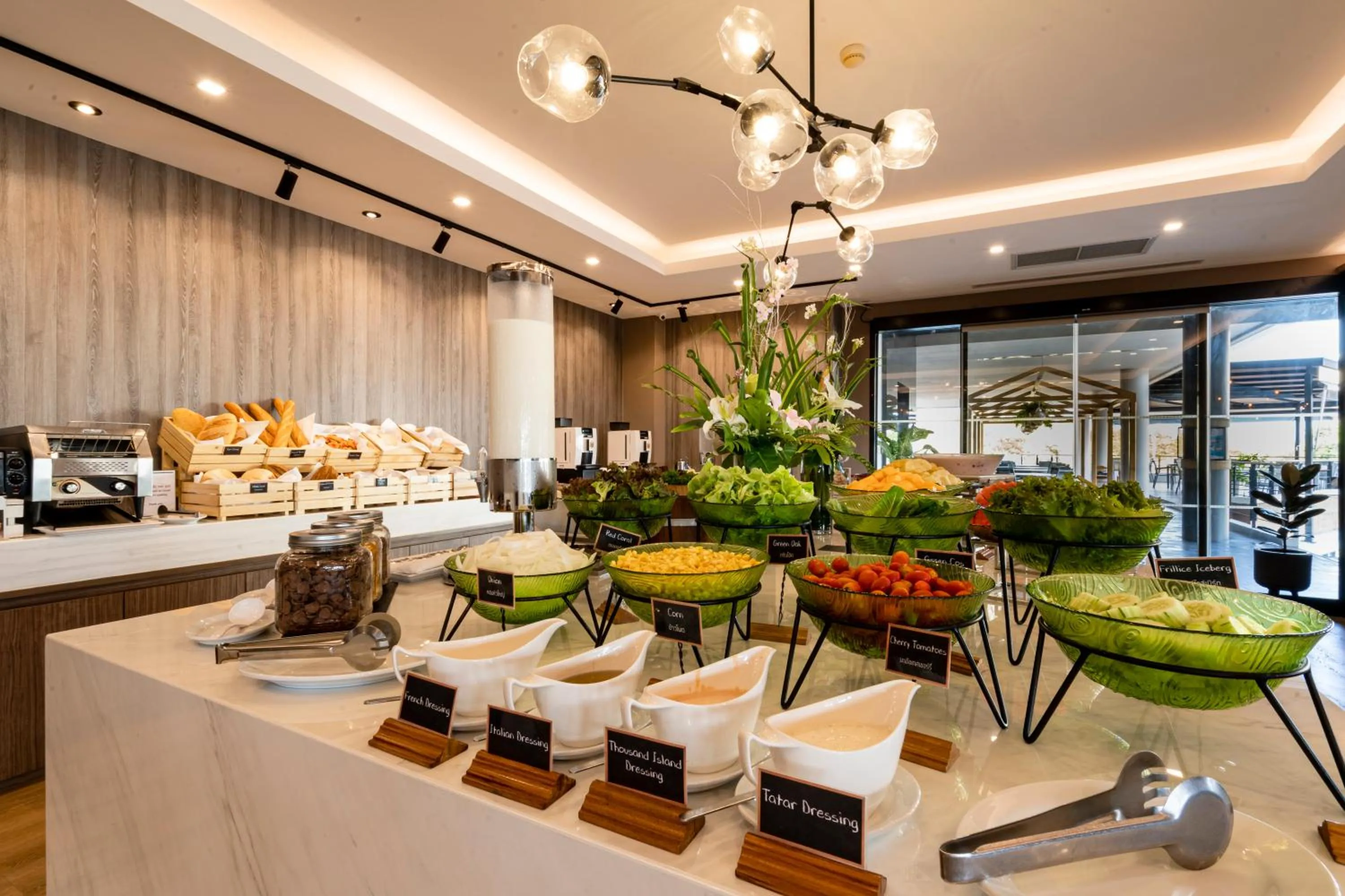 Restaurant/places to eat in G Hua Hin Resort & Mall