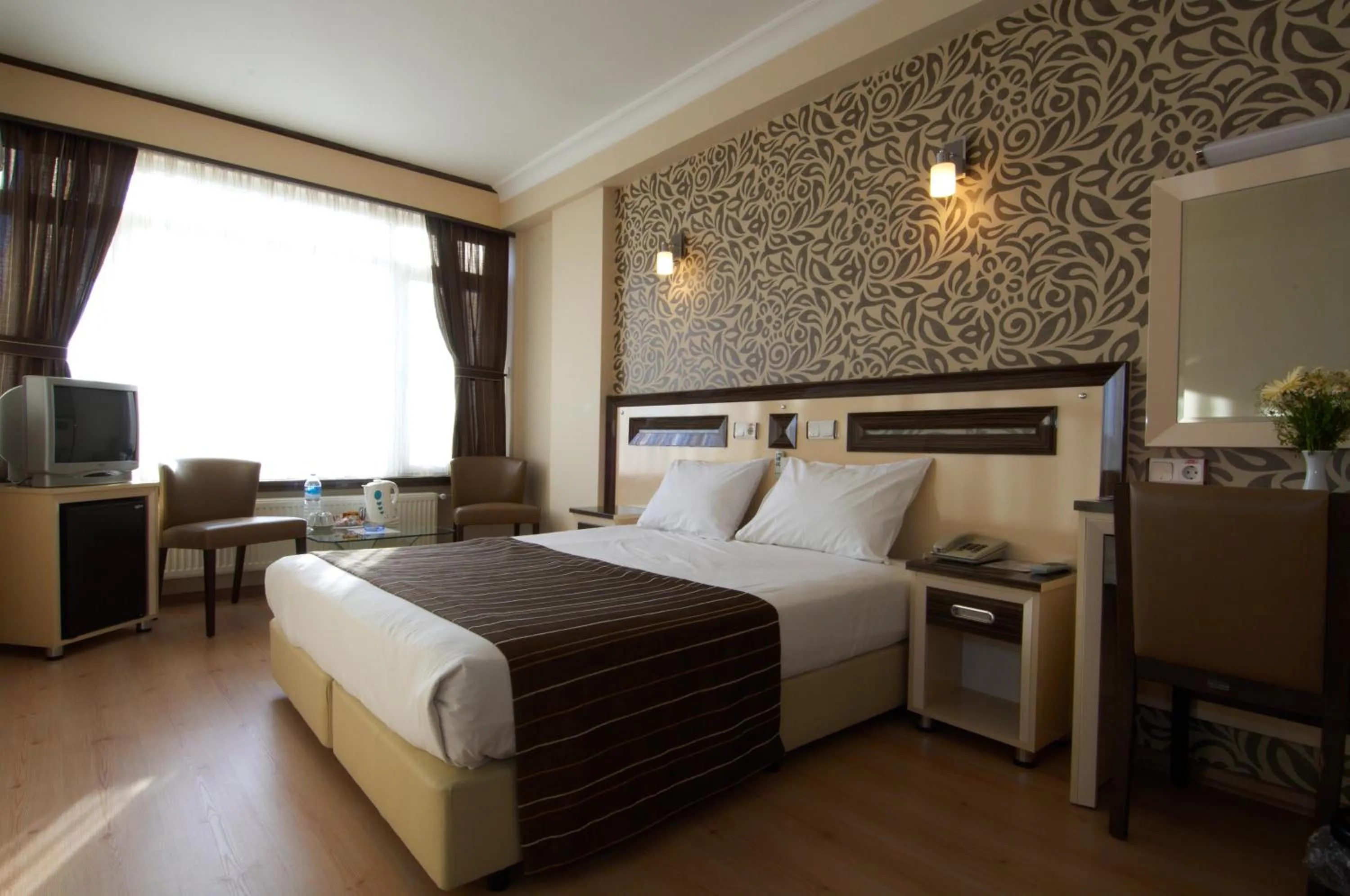 Photo of the whole room, Bed in Soyic Hotel
