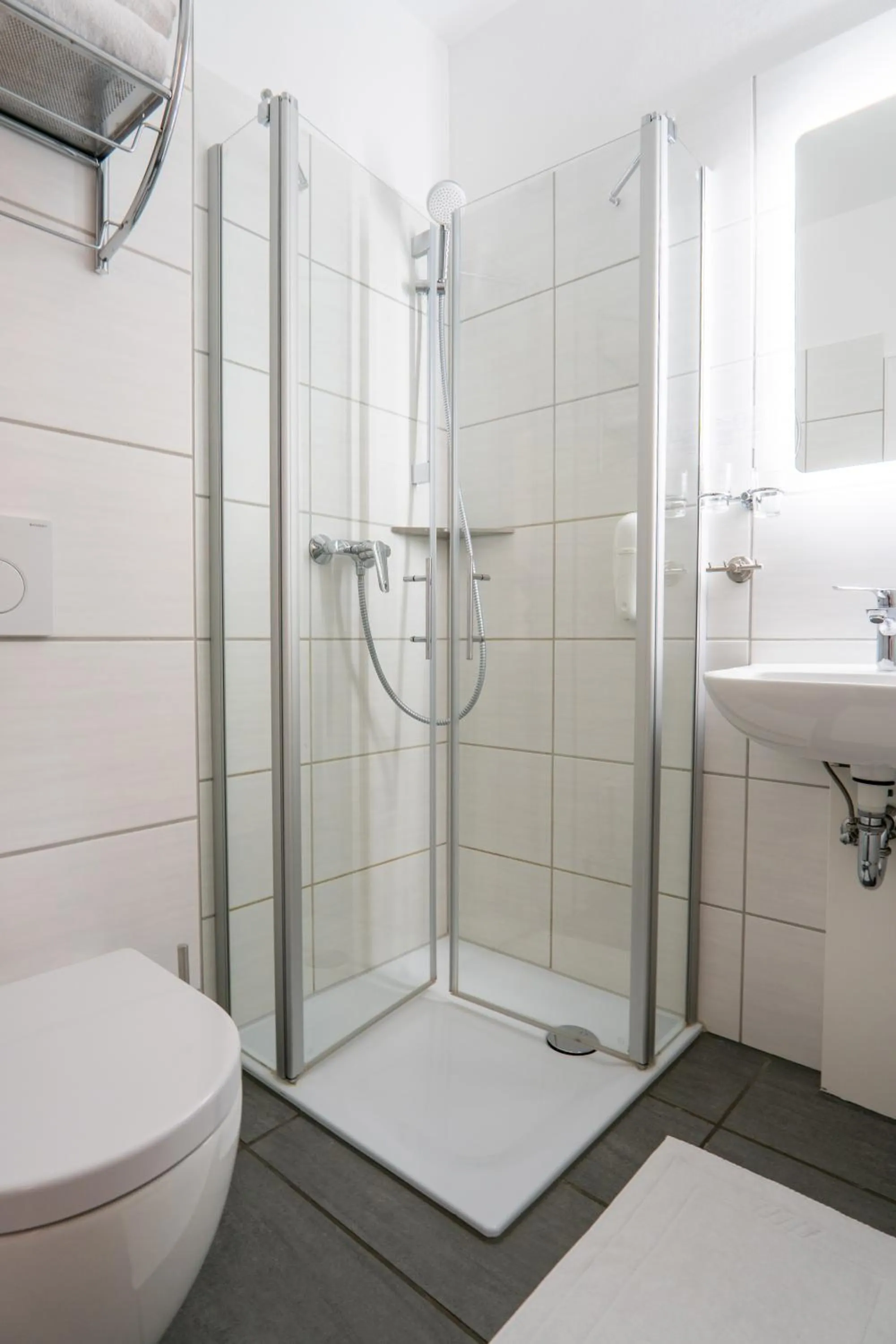 Bathroom in Reichels Parkhotel