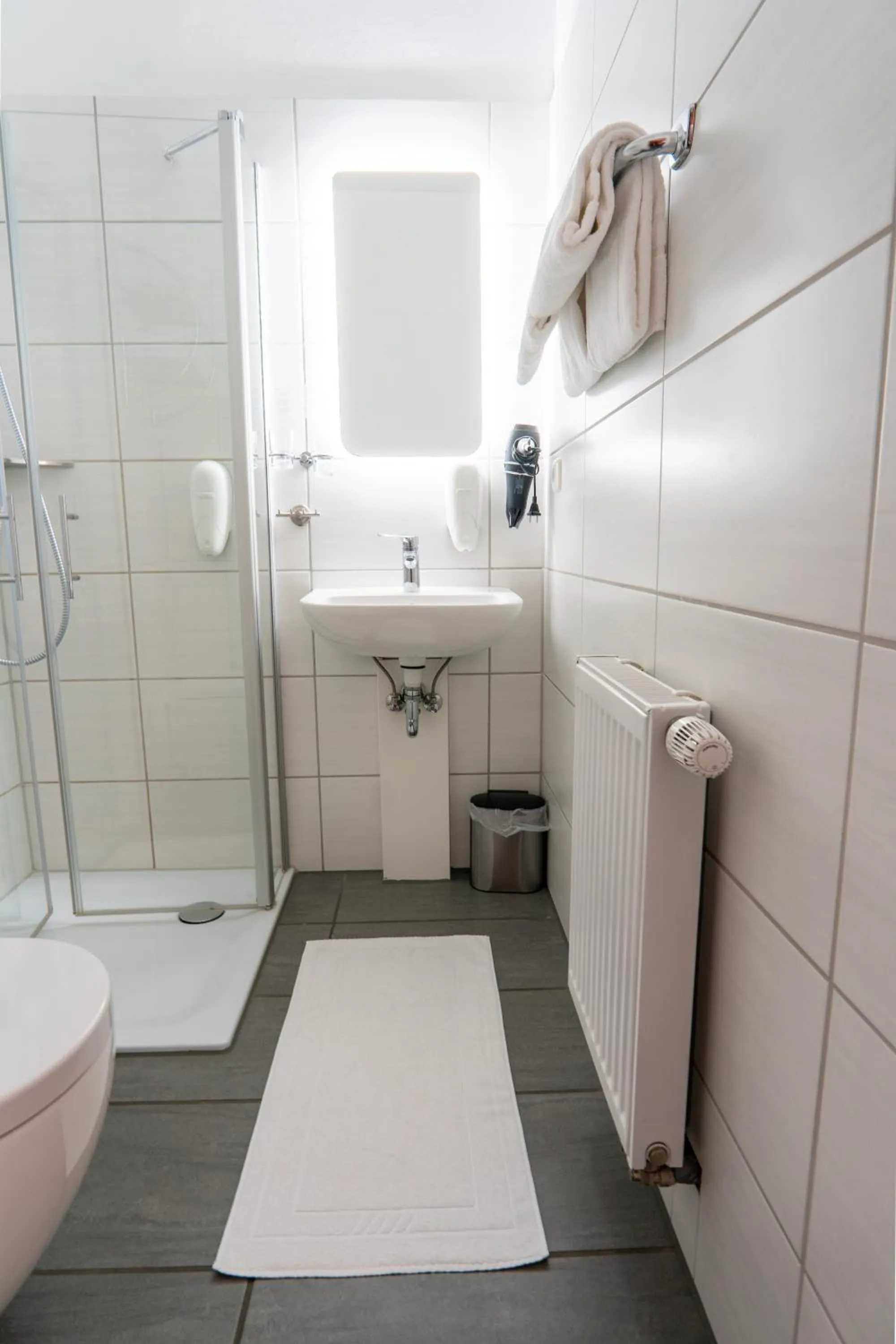 Bathroom in Reichels Parkhotel