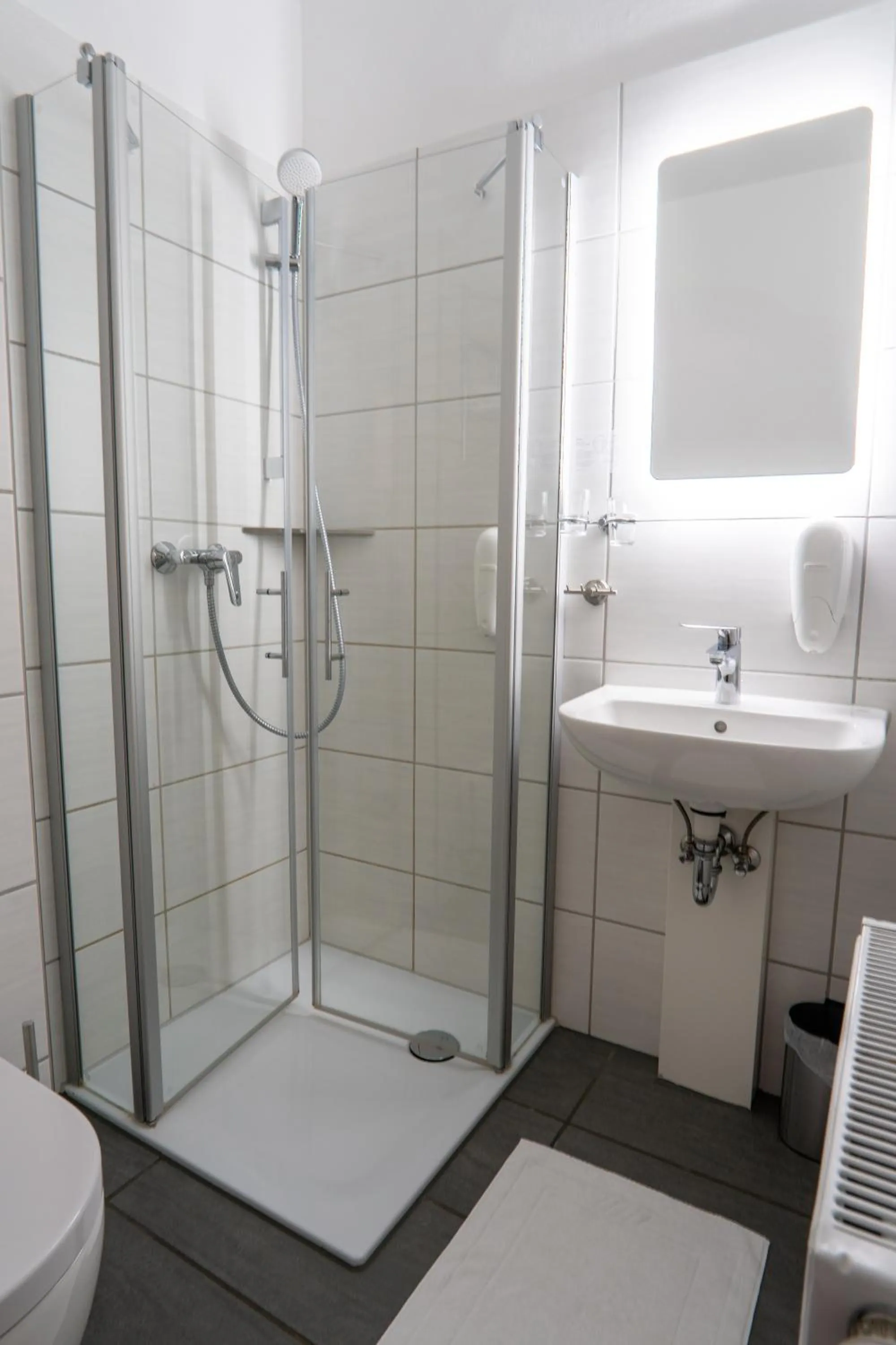 Bathroom in Reichels Parkhotel