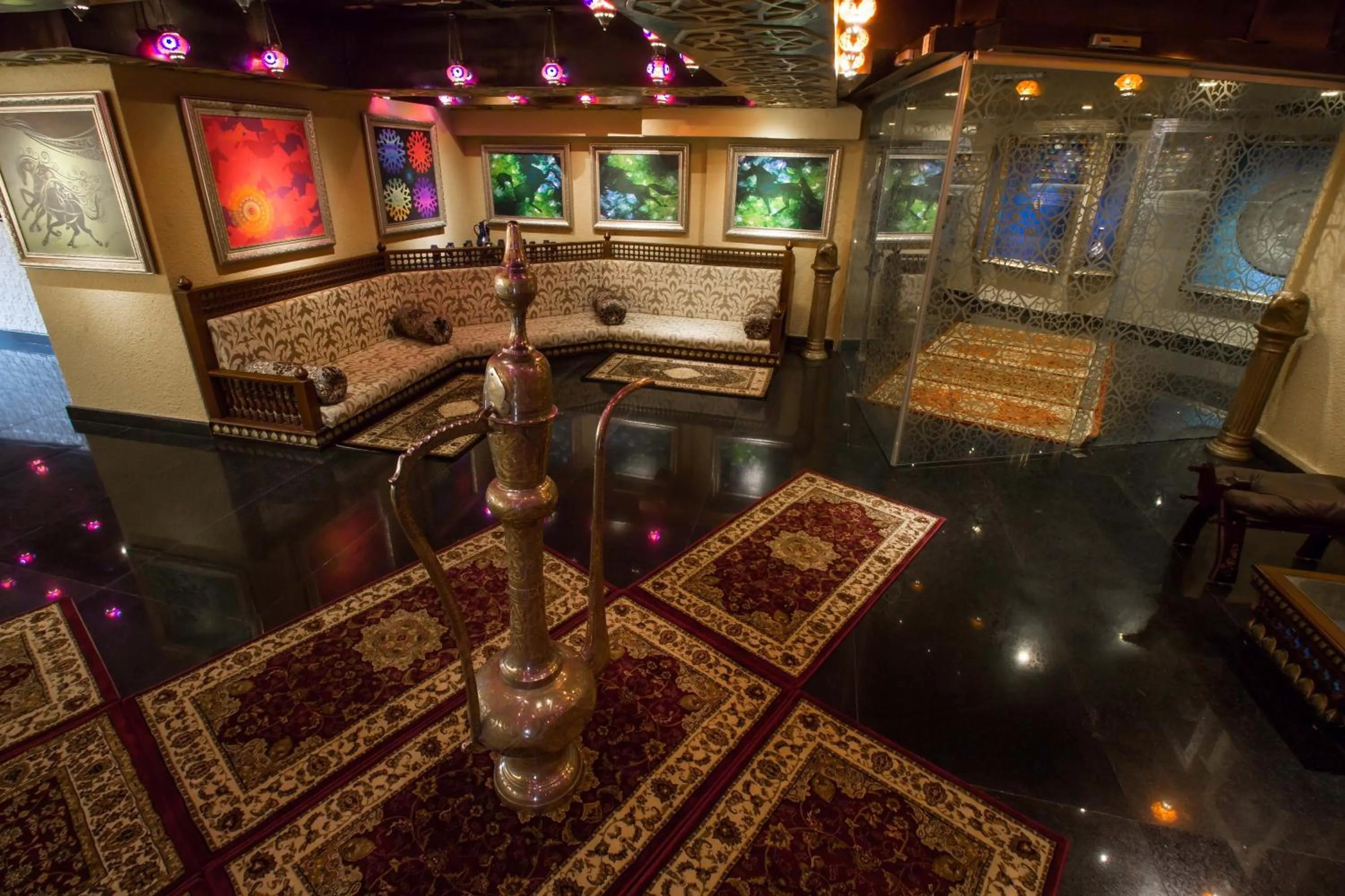 Lounge or bar in Sterlings Mac Hotel