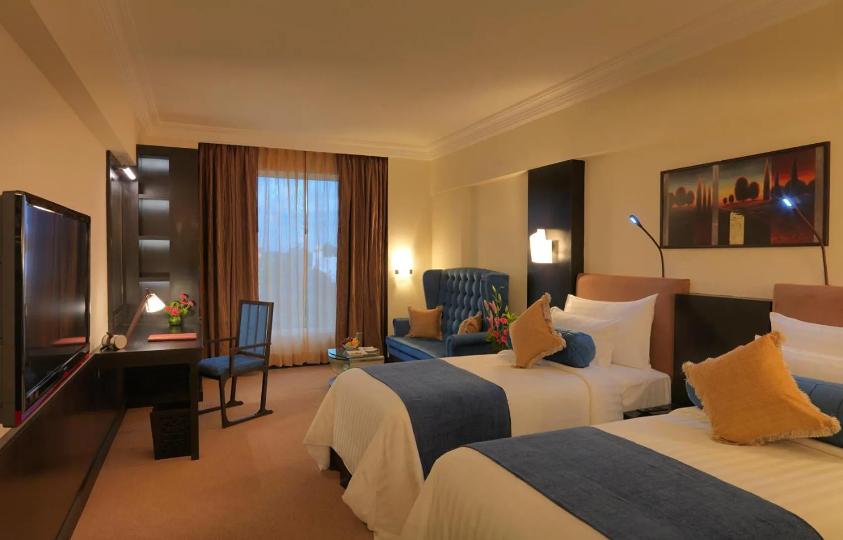 Bed in Sterlings Mac Hotel