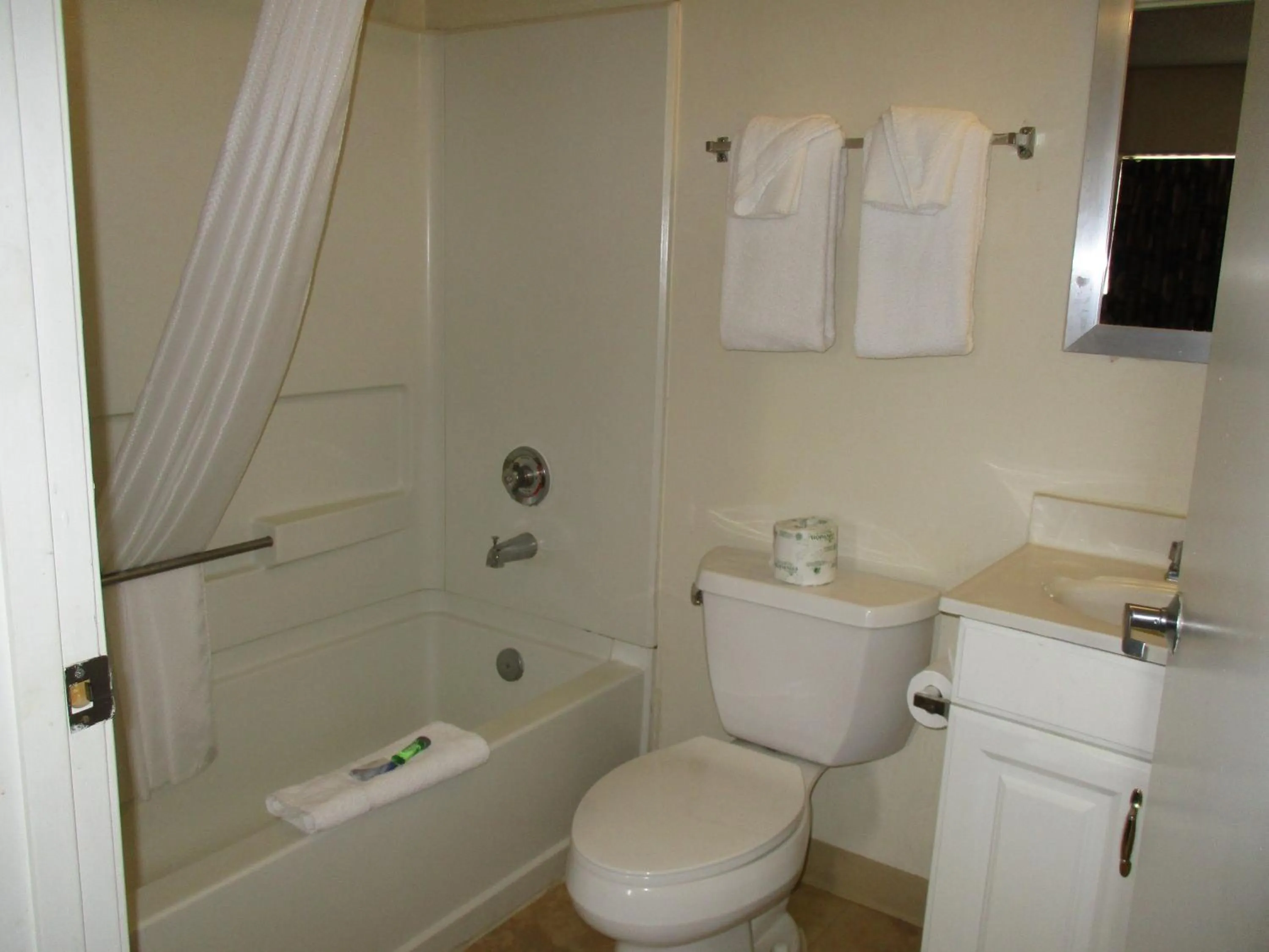 Toilet in Studio 6-Richmond, VA - I-64 West