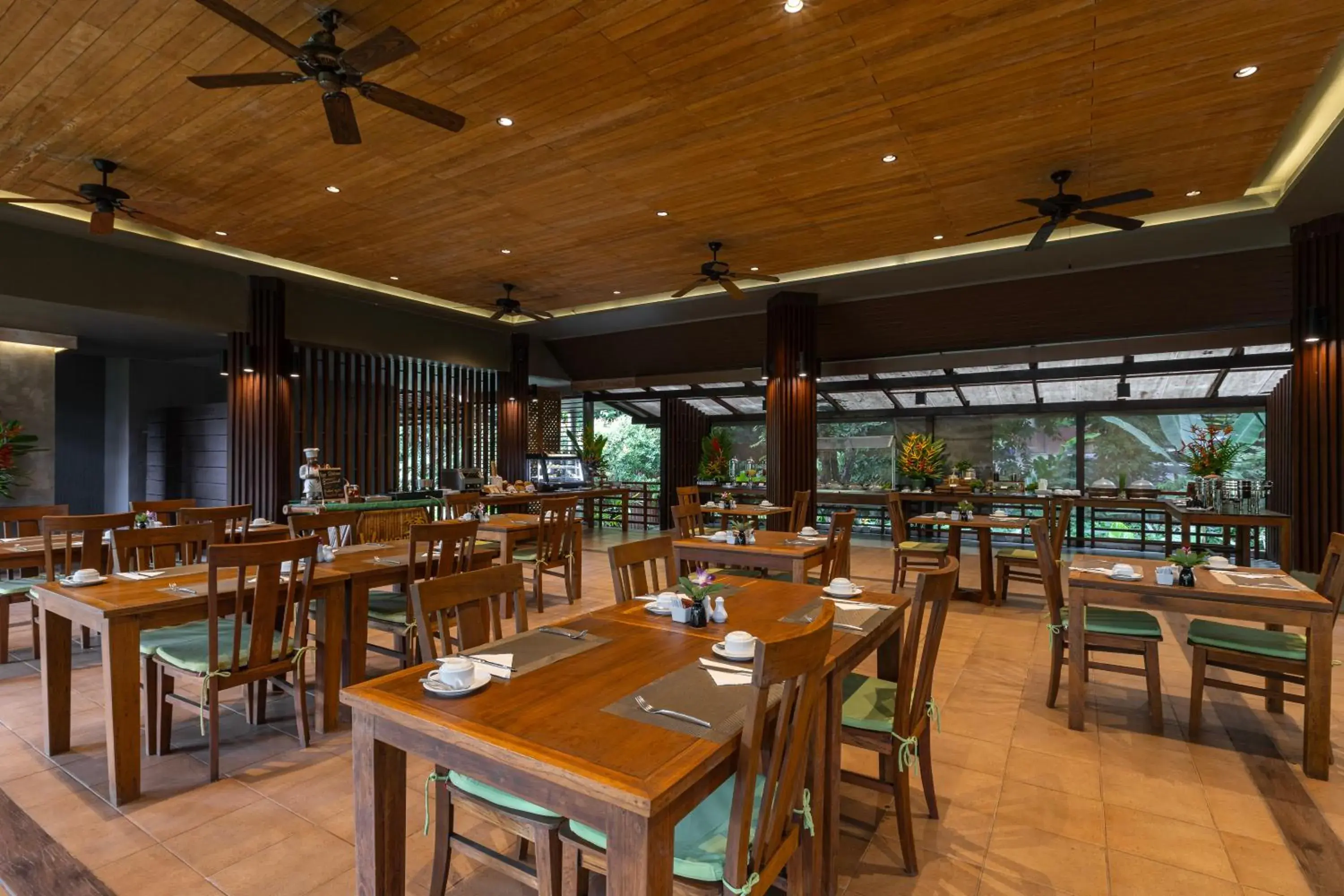 Restaurant/places to eat in Khaolak Wanaburee Resort - SHA Extra Plus Restaurant/places to eat in Khaolak Wanaburee Resort - SHA Extra Plus