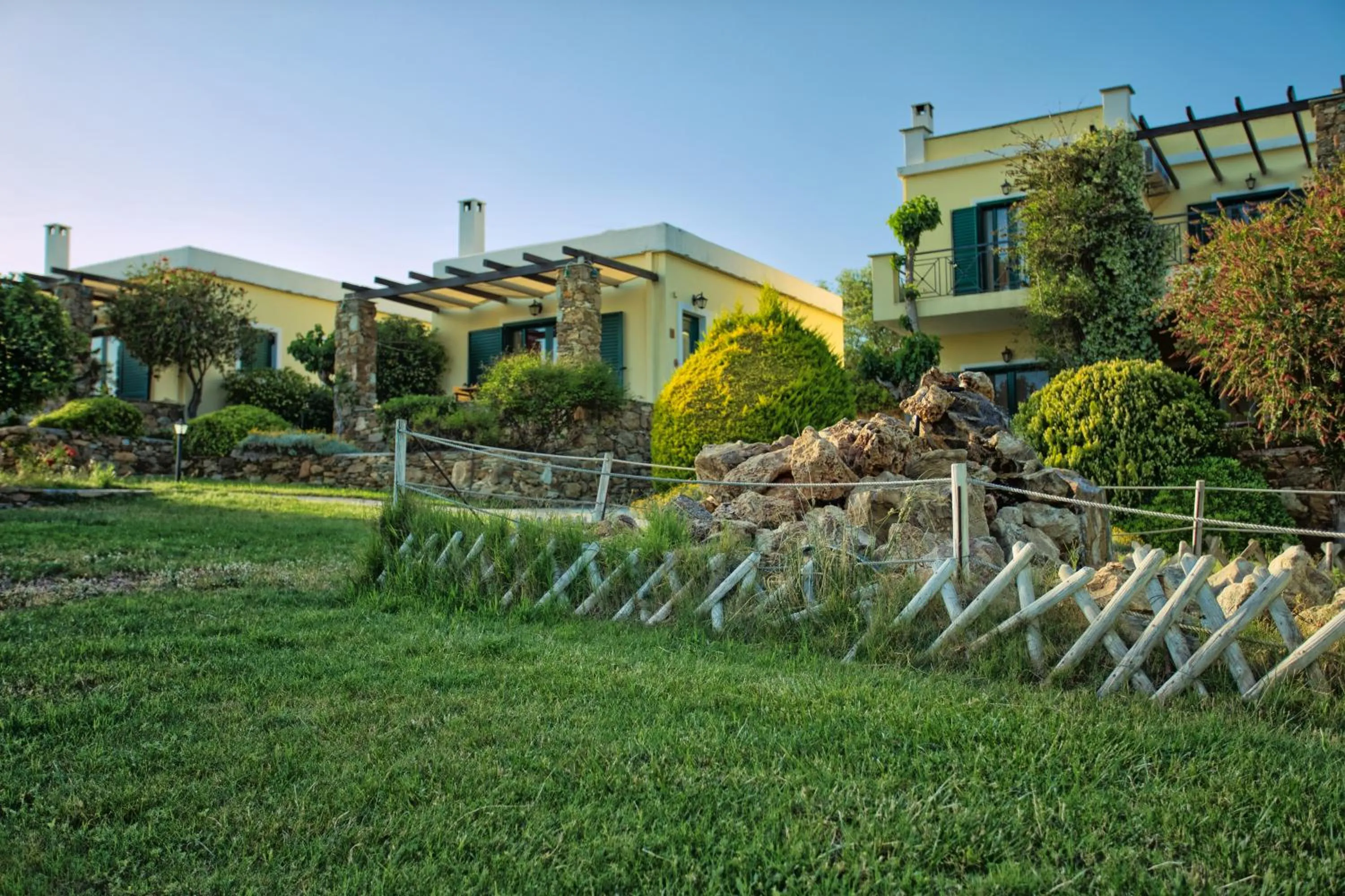 Property building in Ktima Nikola