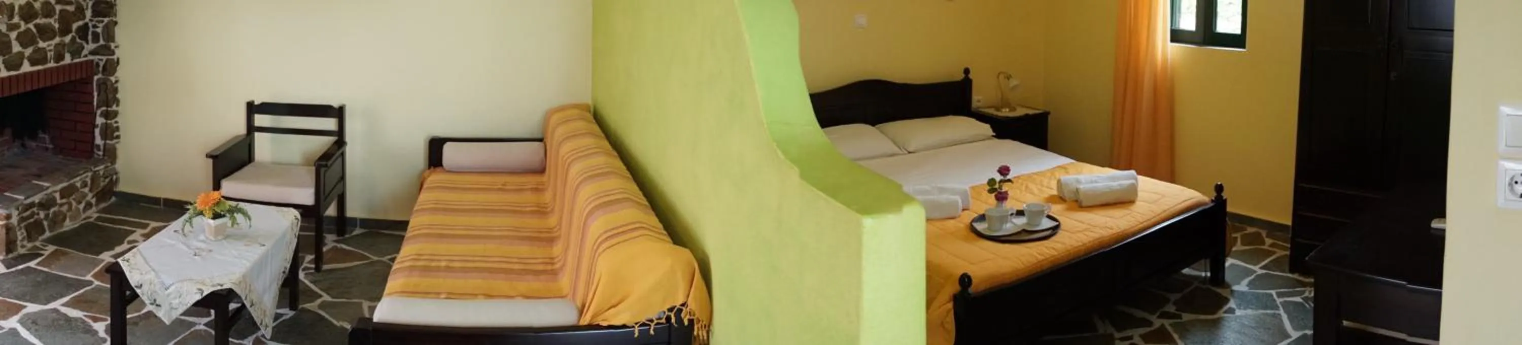 Photo of the whole room, Bed in Ktima Nikola