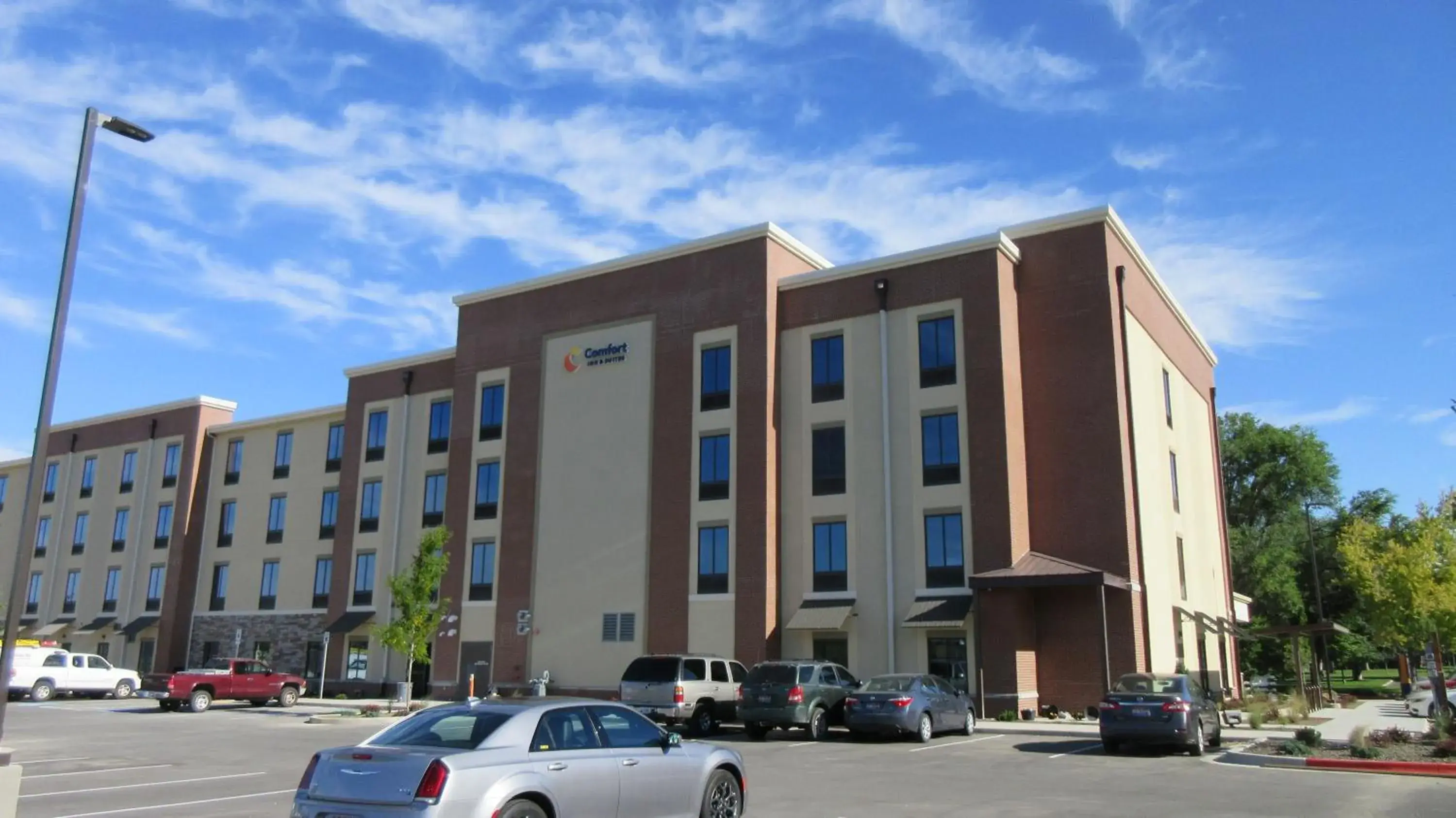 Property building in Comfort Inn & Suites Boise Airport Property building in Comfort Inn & Suites Boise Airport