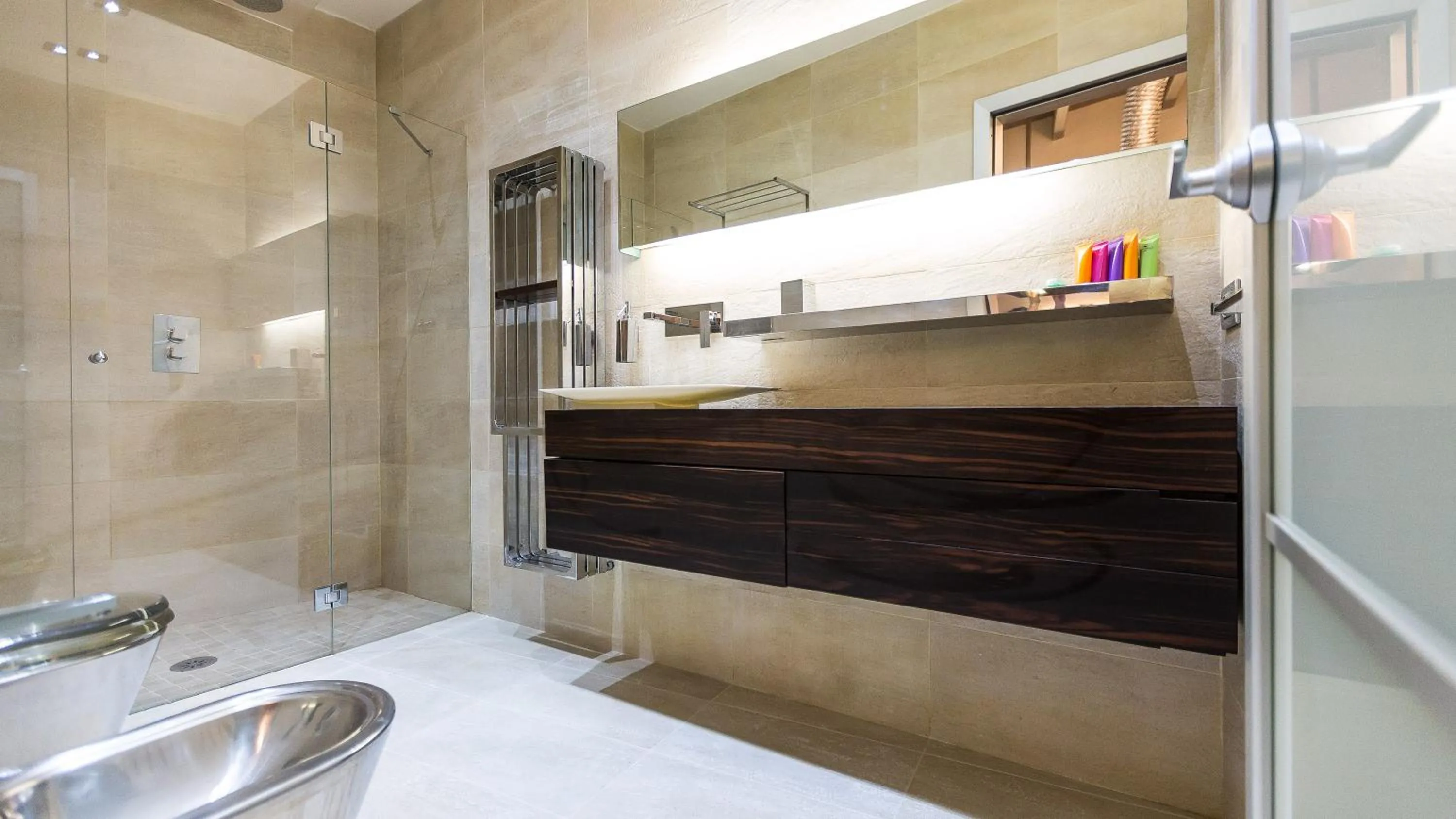 Bathroom in Rental in Rome Cosmopolitan hi-tech
