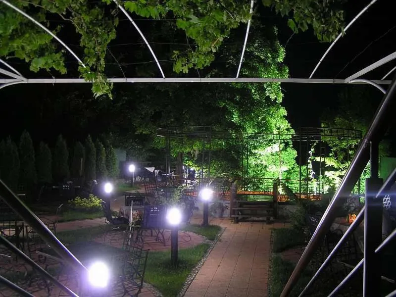 Night in Hotel Royal