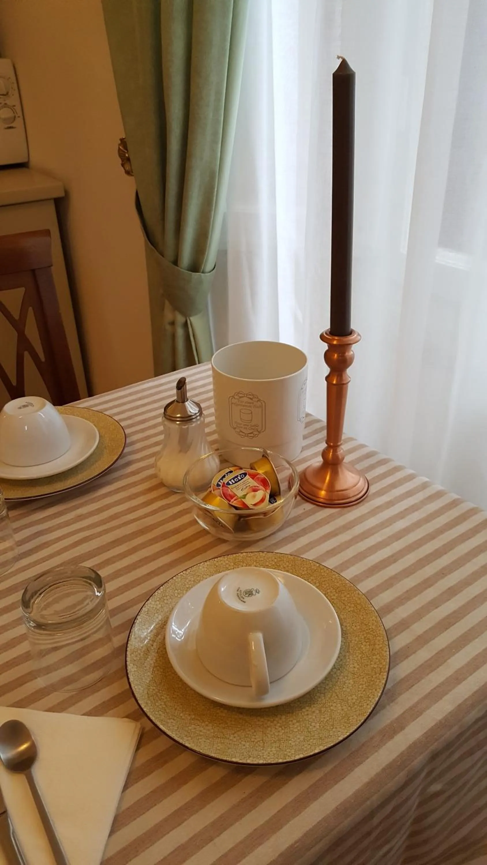 Communal lounge/ TV room in Villa Alle Rampe