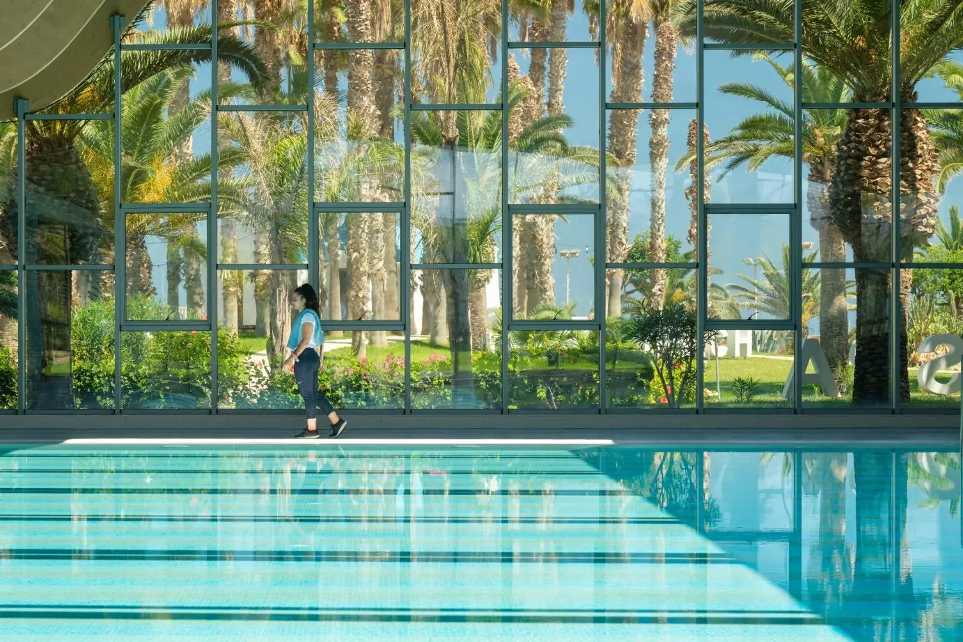 Swimming pool in Lyttos Beach Swimming pool in Lyttos Beach