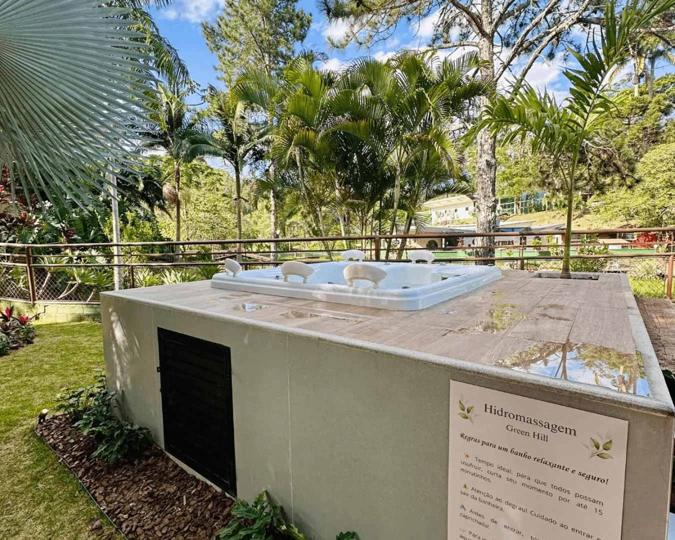 Garden in Hotel Green Hill