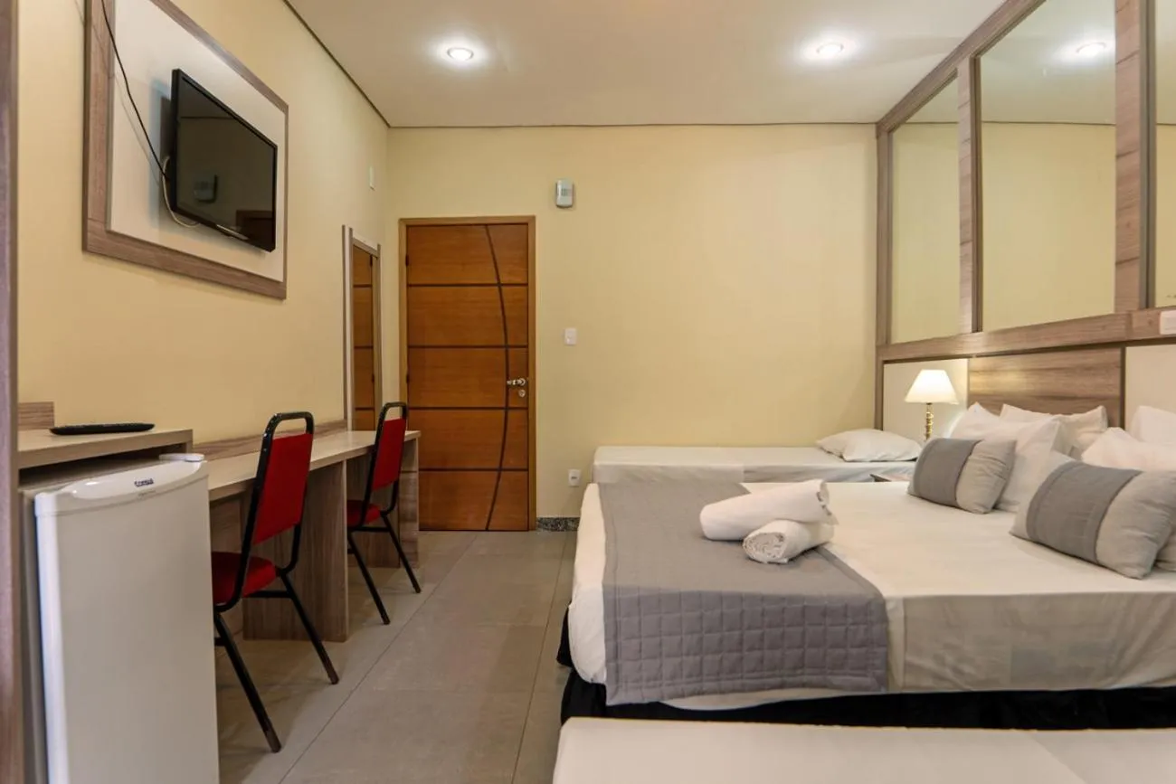 Bedroom, Bed in Hotel Green Hill