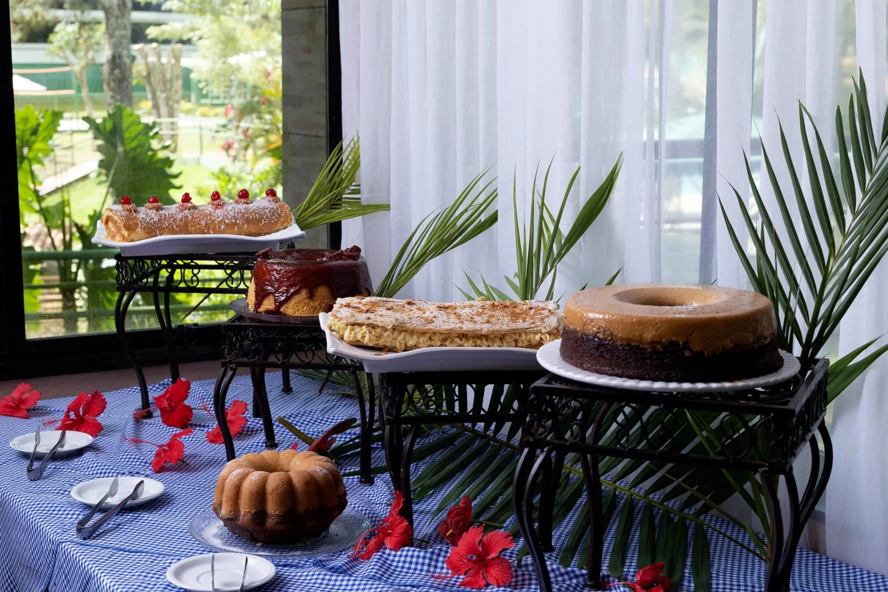 Breakfast in Hotel Green Hill