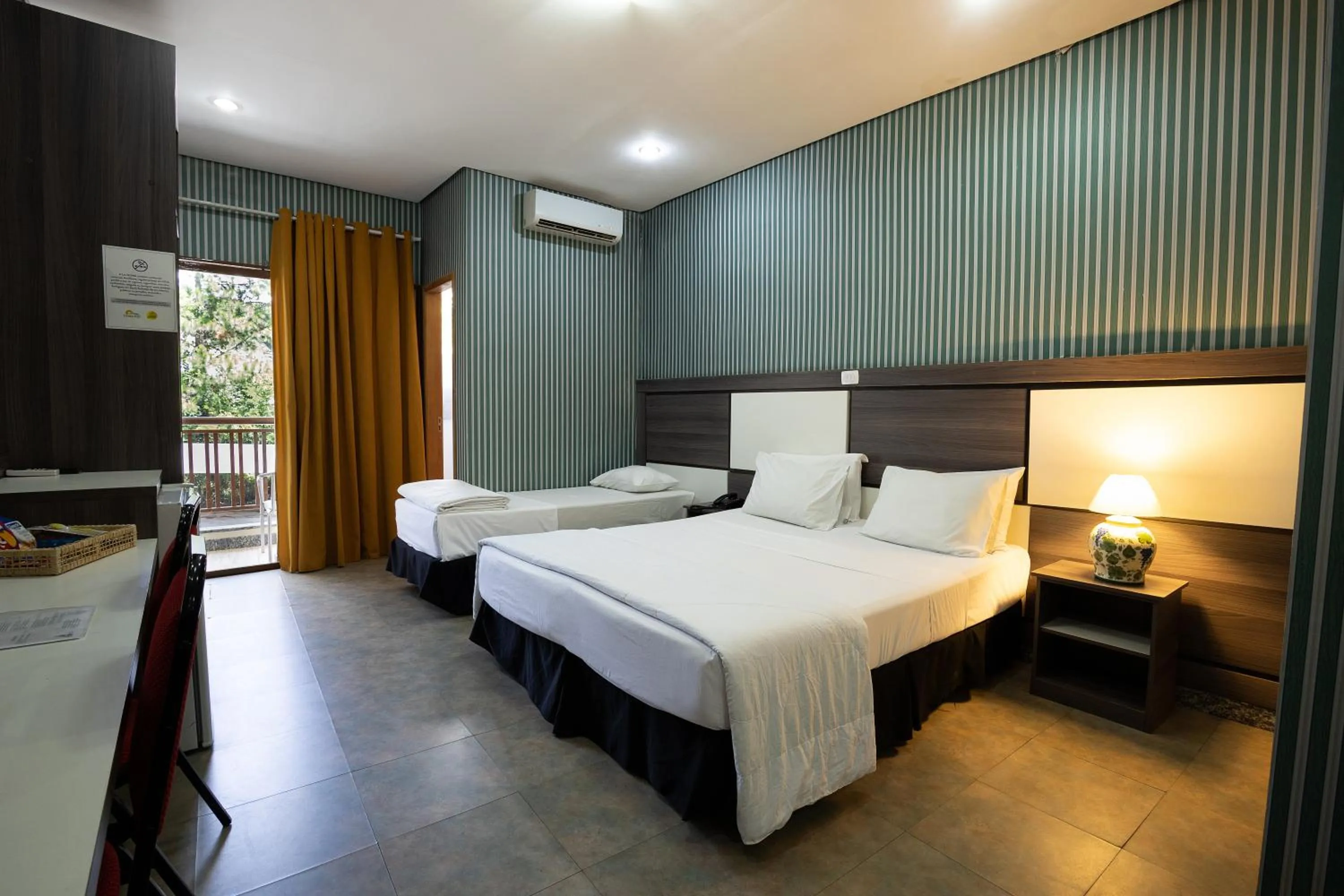 Bed in Hotel Green Hill