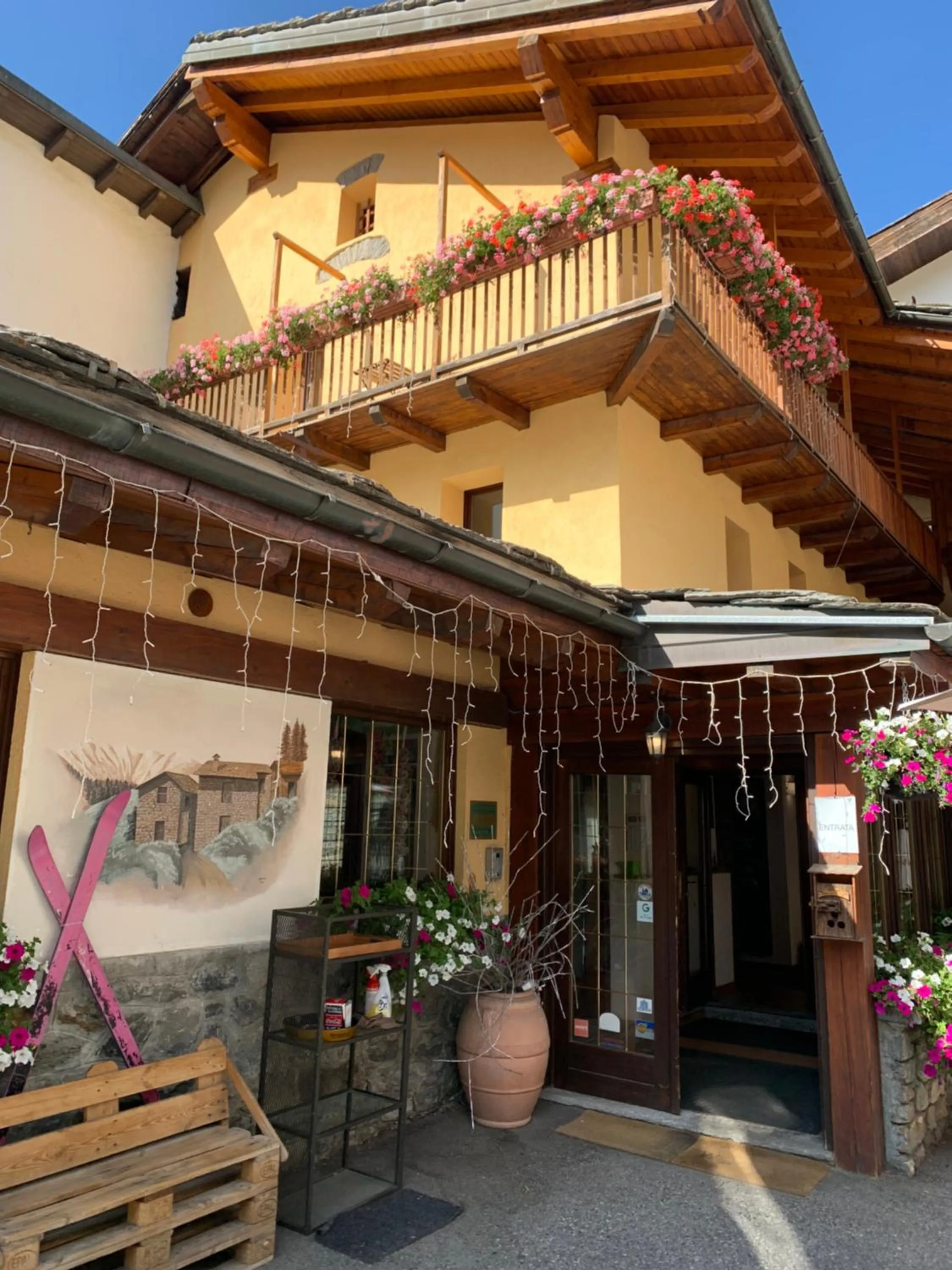 Property building in Hotel Coeur Du Village