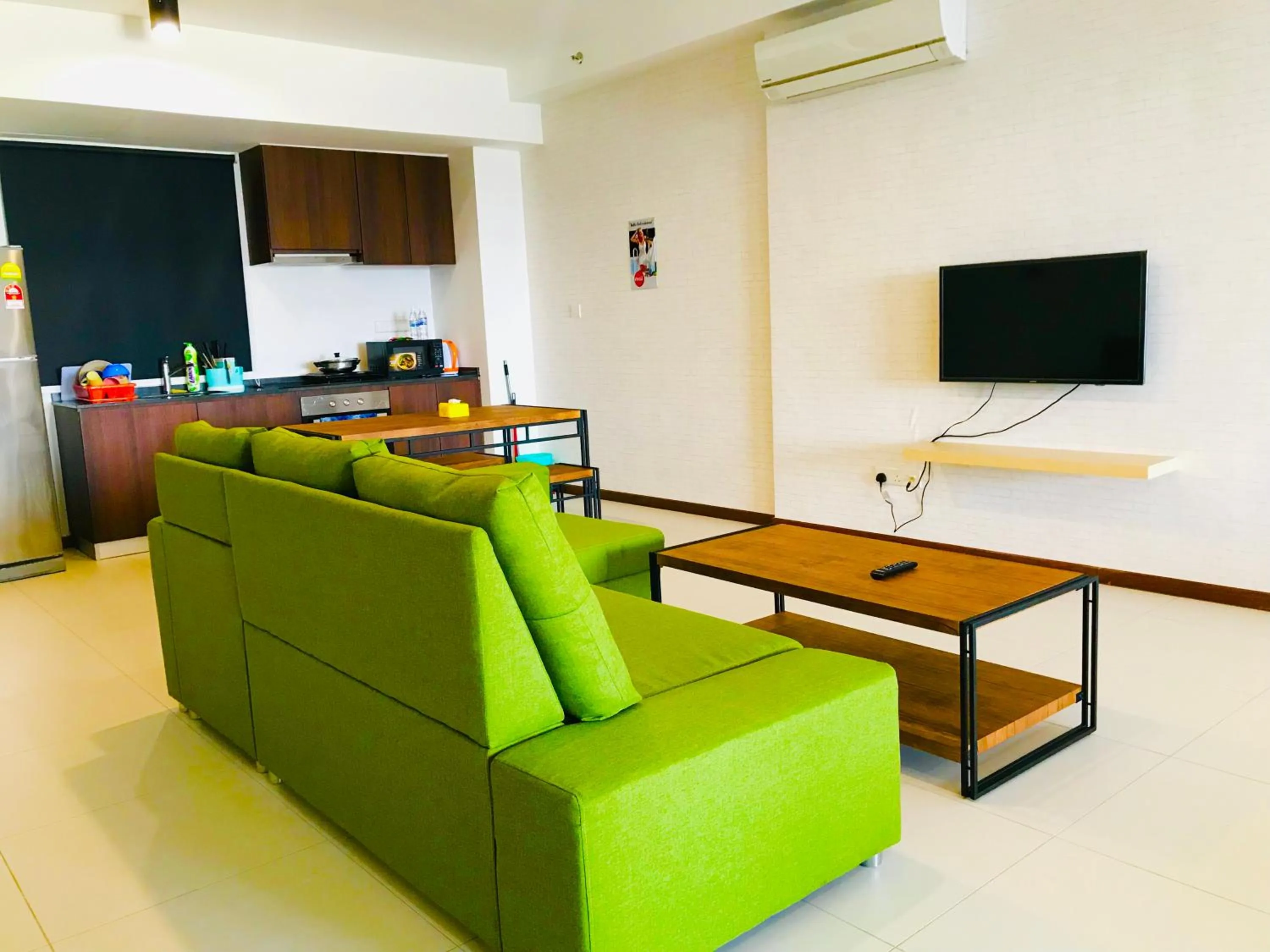 TV and multimedia in The Landmark by Katana