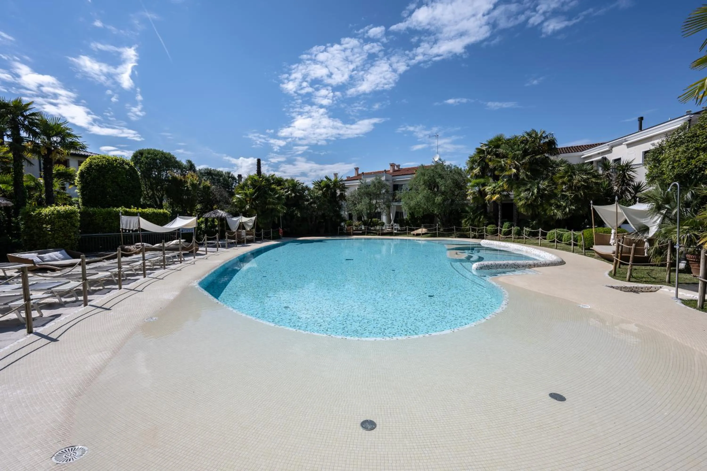 Swimming pool in Villa Carlotta Jesolo Lido