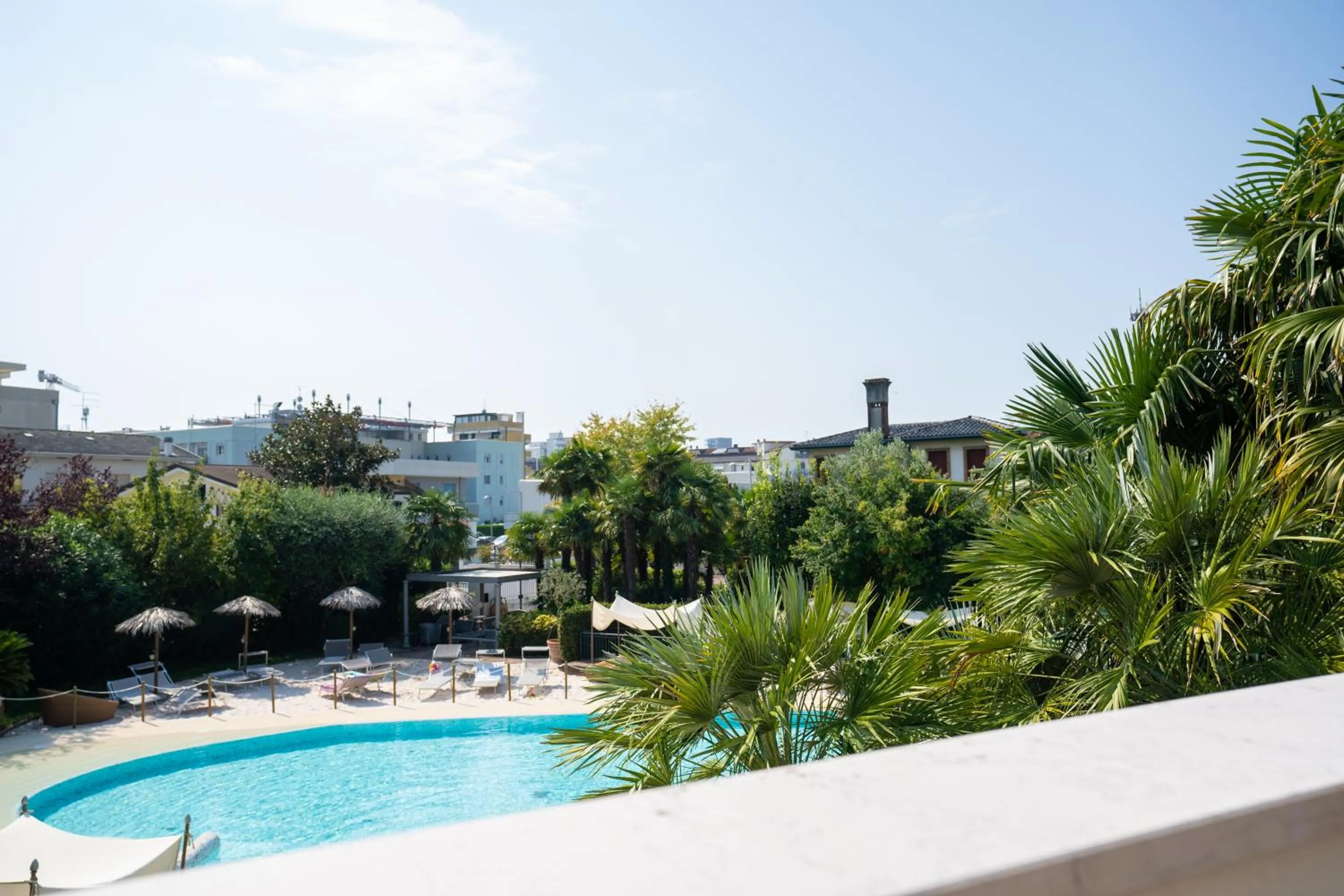 Pool view in Villa Carlotta Jesolo Lido