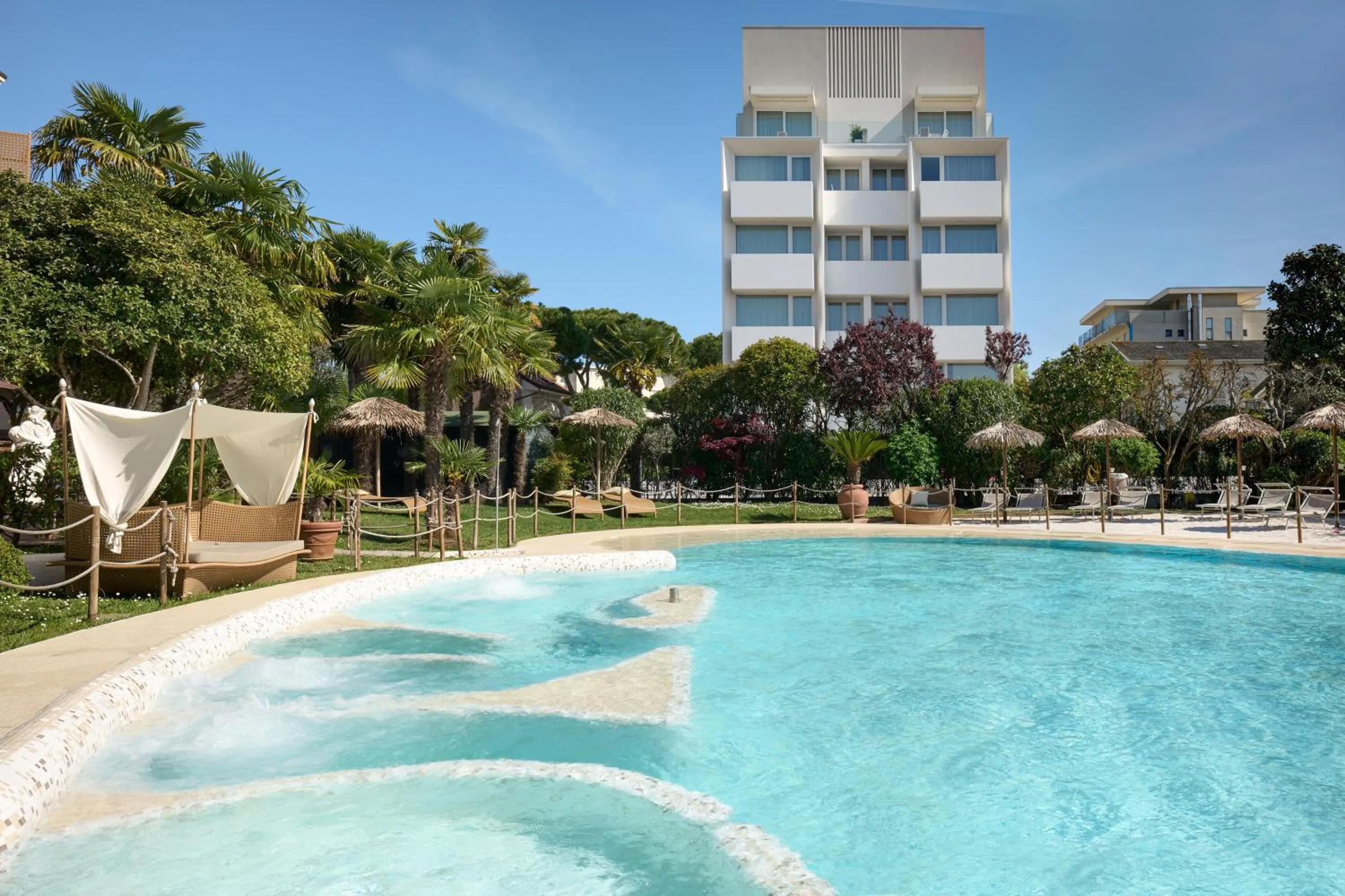 Swimming pool in Villa Carlotta Jesolo Lido