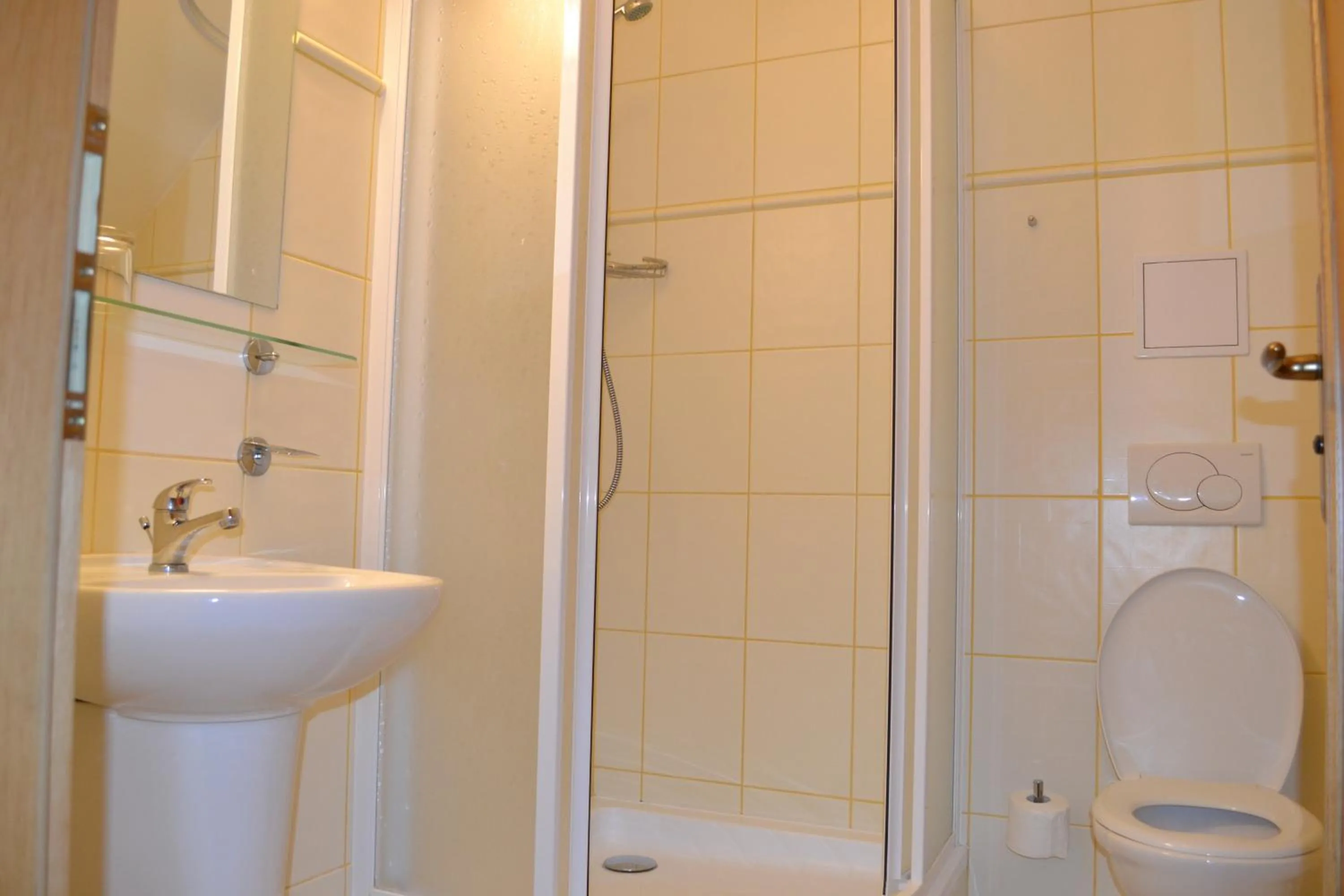 Shower in Penzion Nad Oborou
