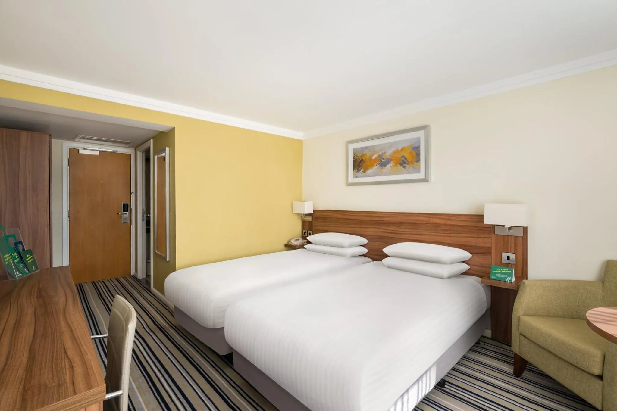 Photo of the whole room, Bed in Holiday Inn Norwich, Ipswich Road by IHG