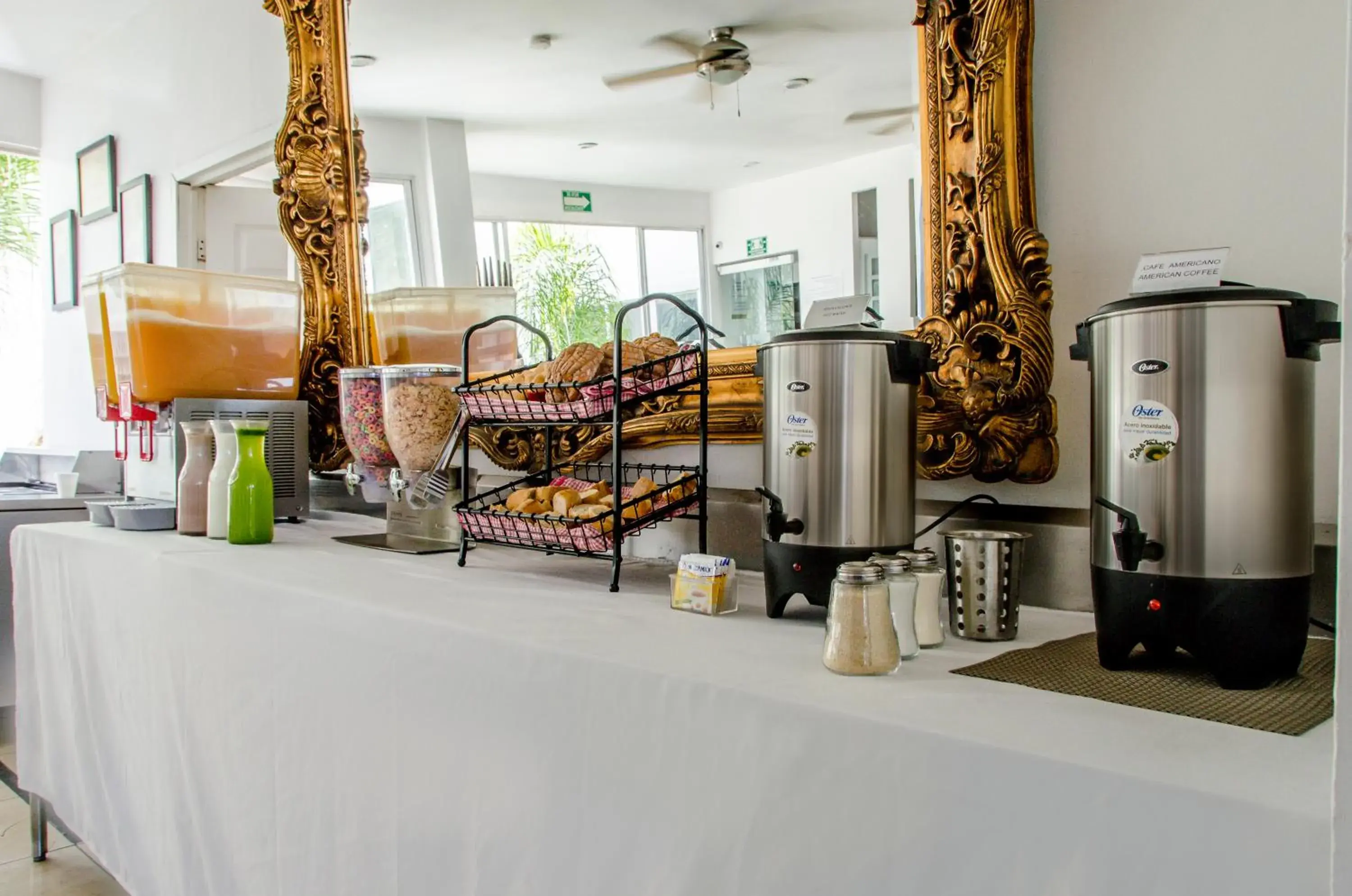 Restaurant/places to eat in European Life Style Executive Suites Restaurant/places to eat in European Life Style Executive Suites