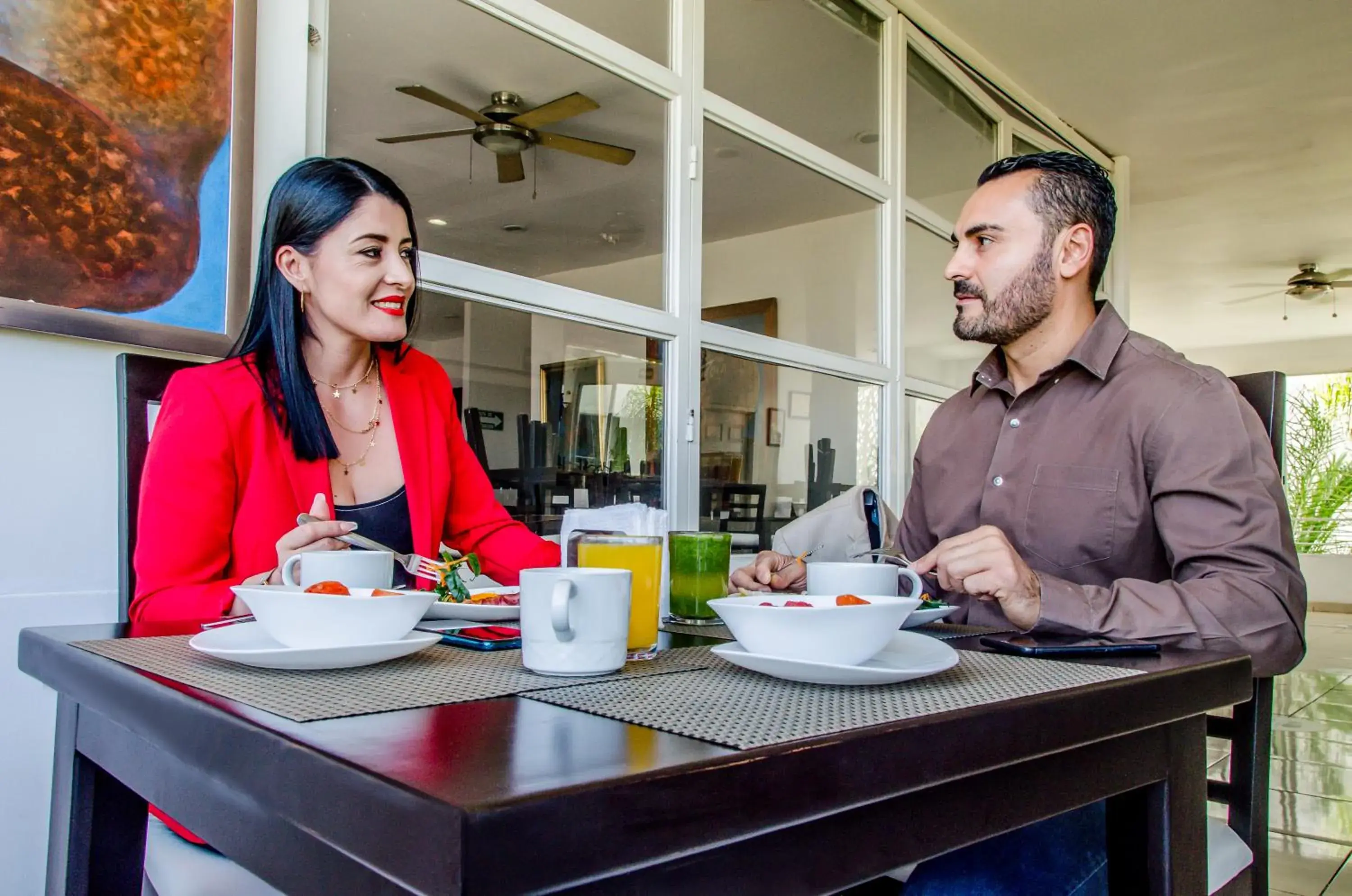 Restaurant/places to eat in European Life Style Executive Suites Restaurant/places to eat in European Life Style Executive Suites