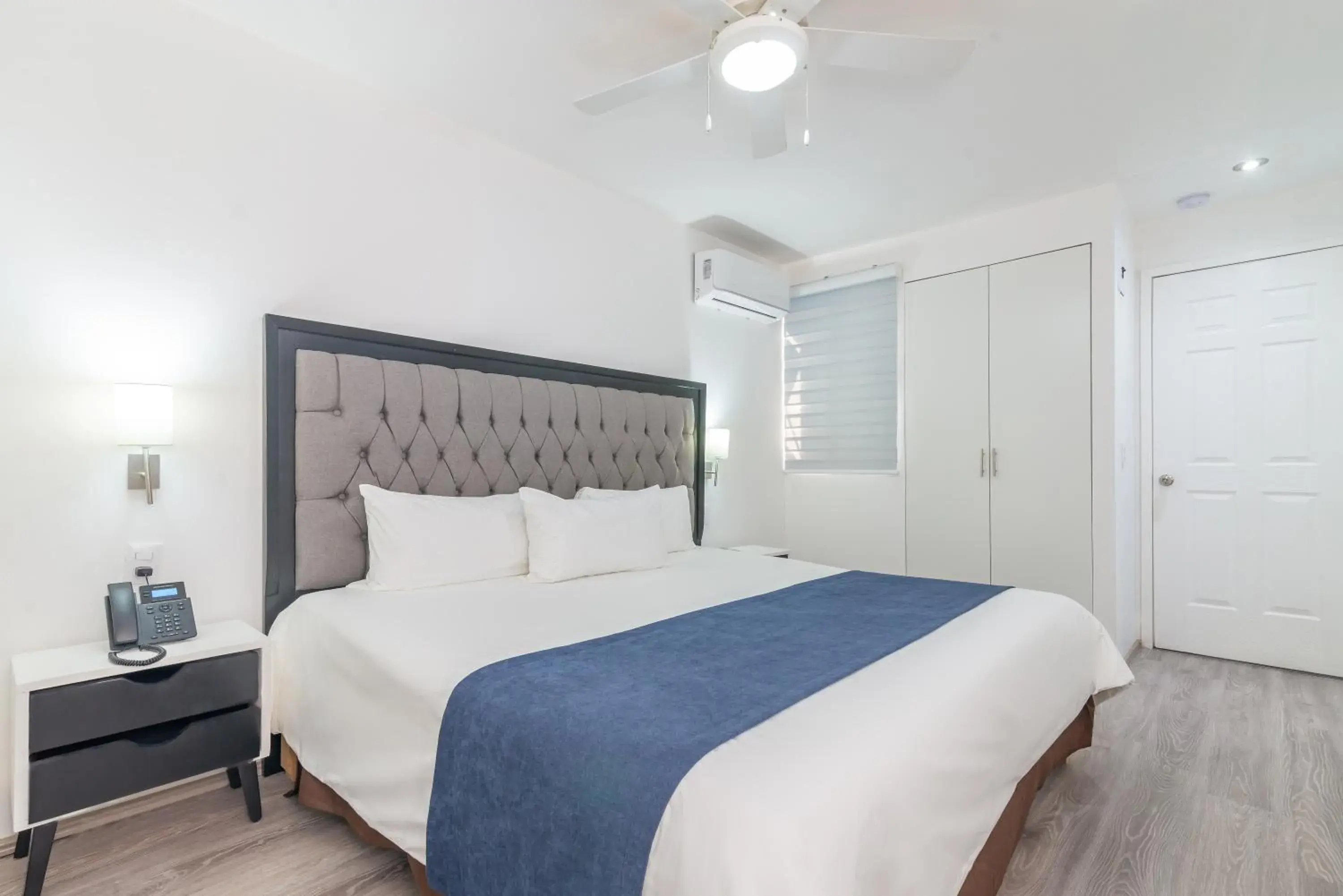 Property building, Bed in European Life Style Executive Suites Property building, Bed in European Life Style Executive Suites