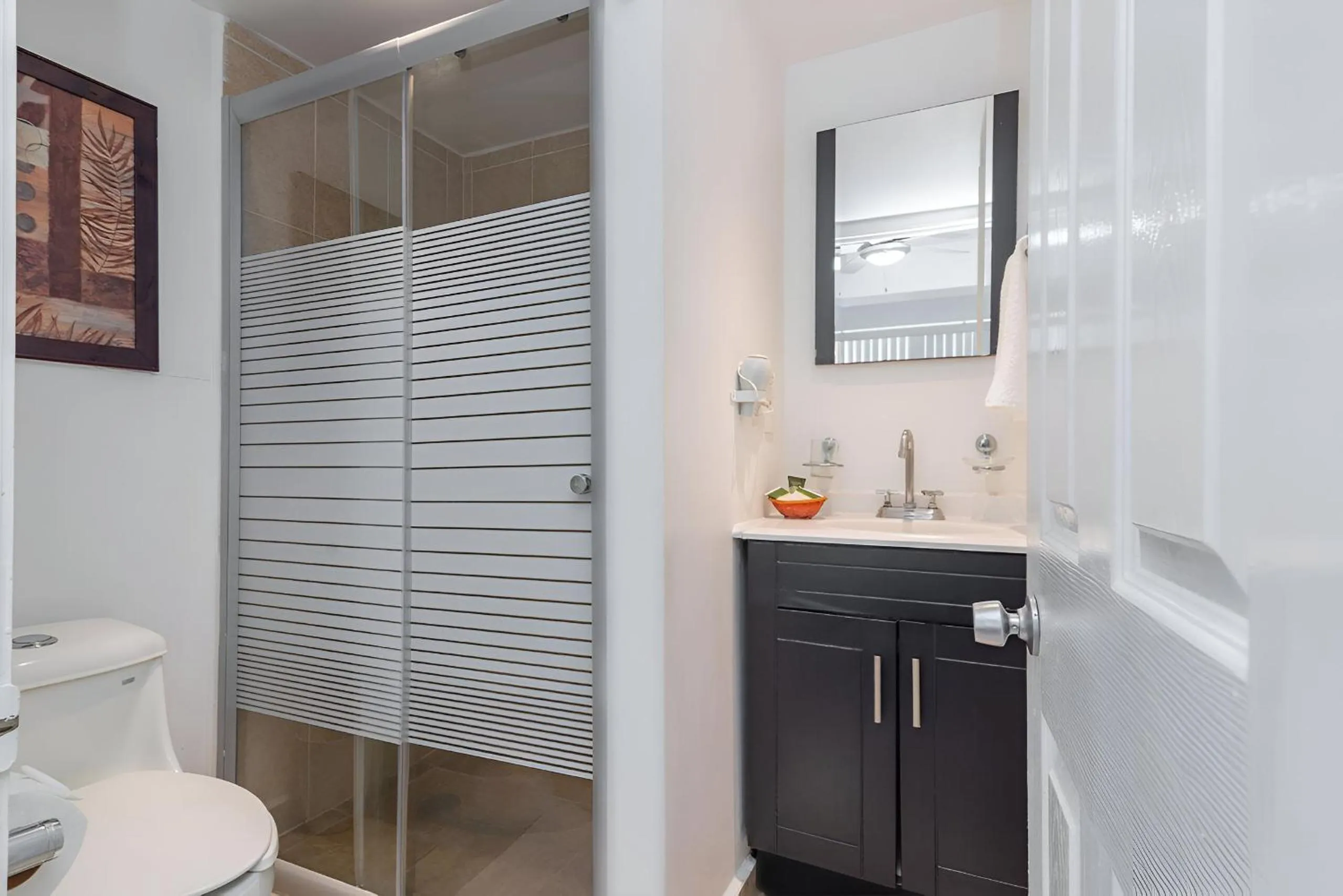 Bathroom in European Life Style Executive Suites