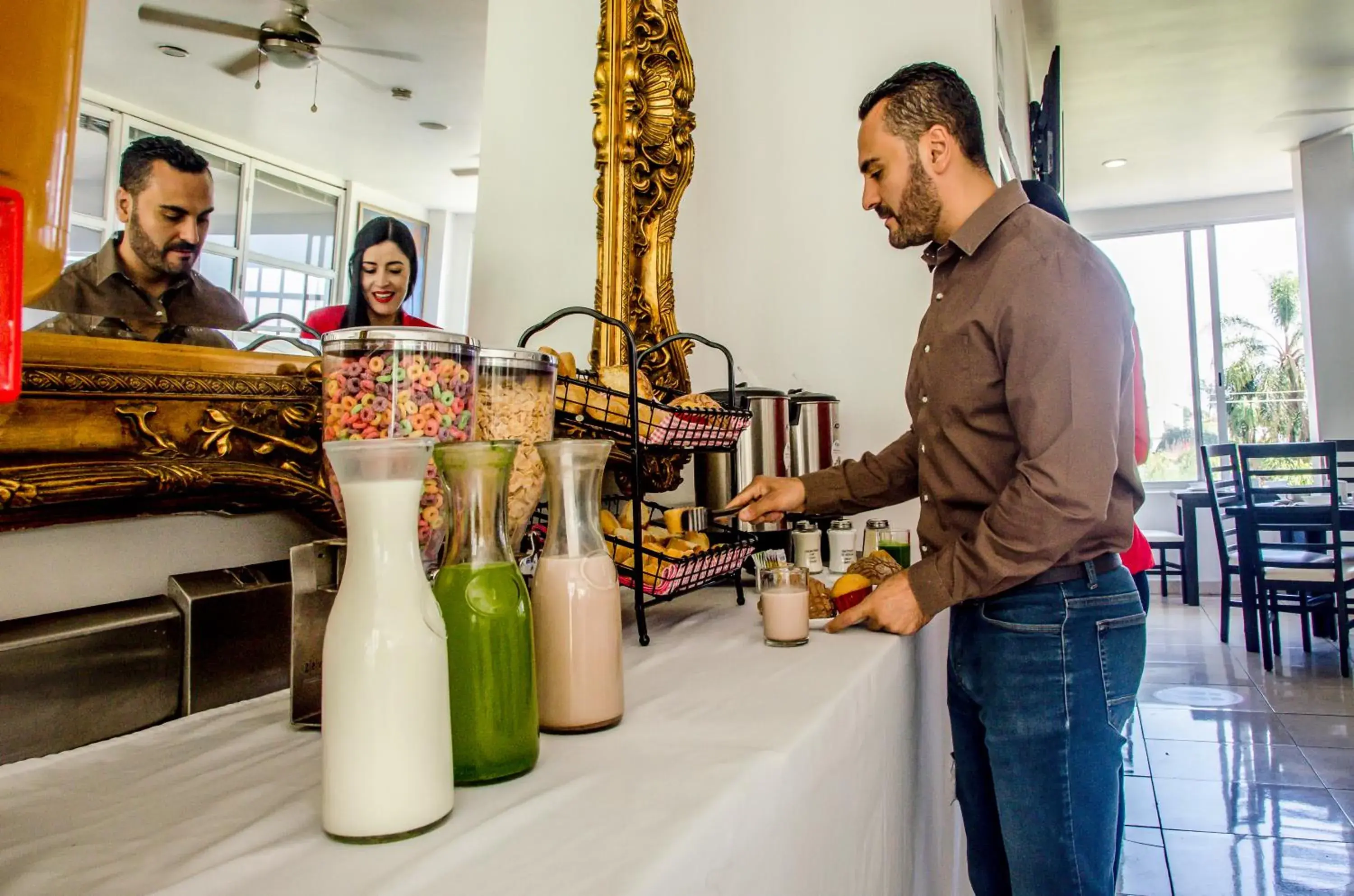 Restaurant/places to eat in European Life Style Executive Suites Restaurant/places to eat in European Life Style Executive Suites