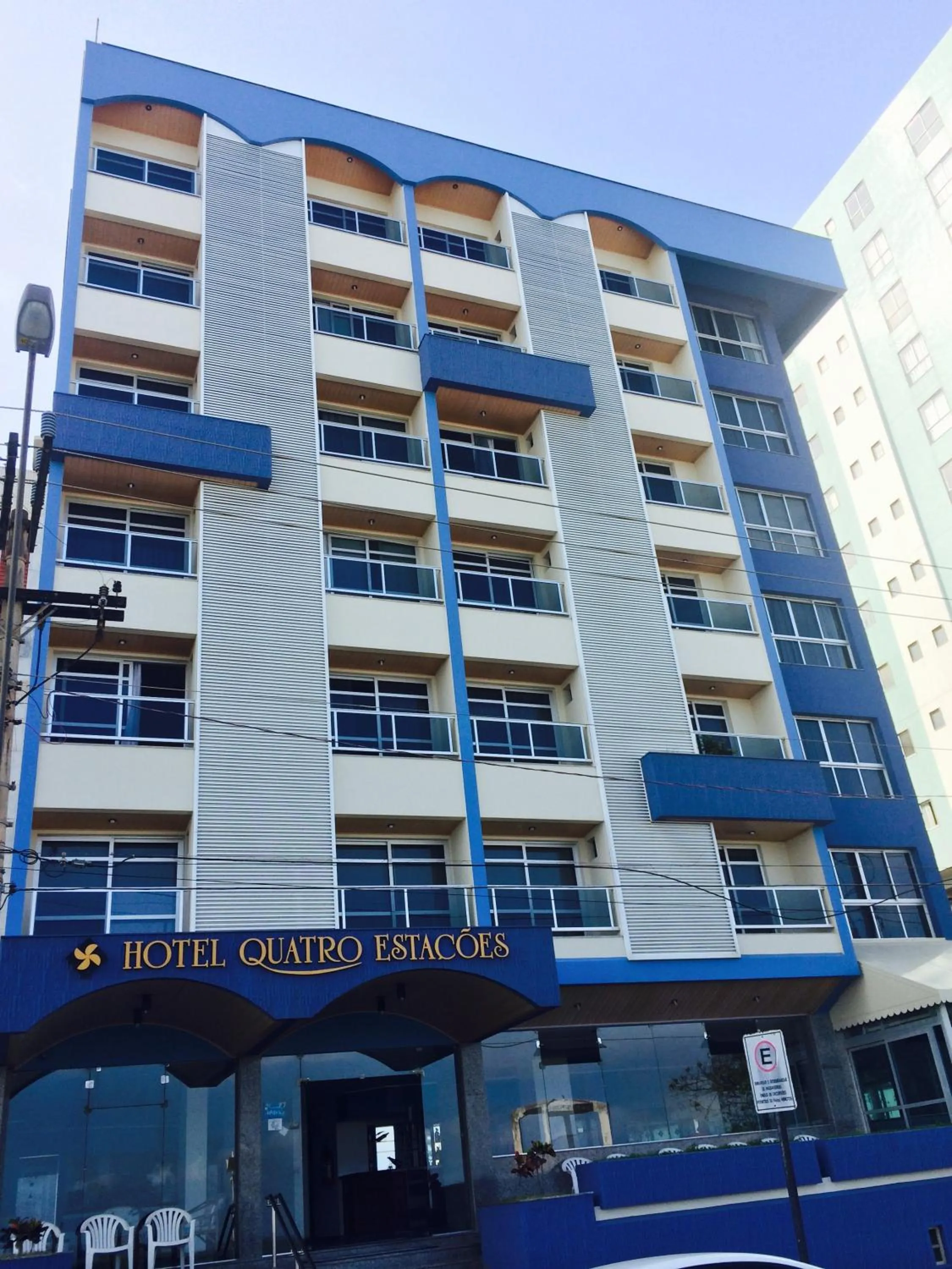 Hotel Quatro Estações