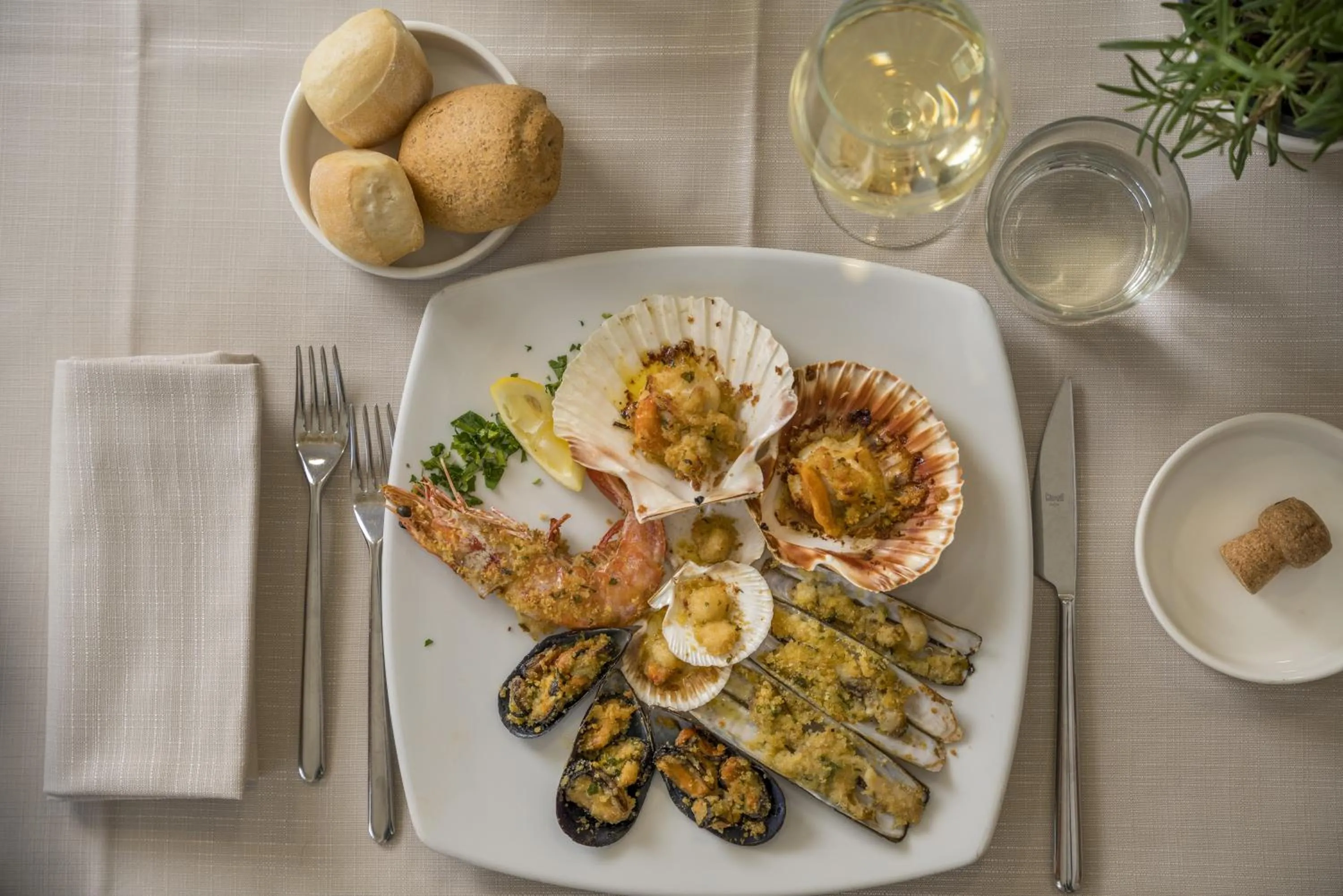 Restaurant/places to eat in Albergo Ristorante Pozzi