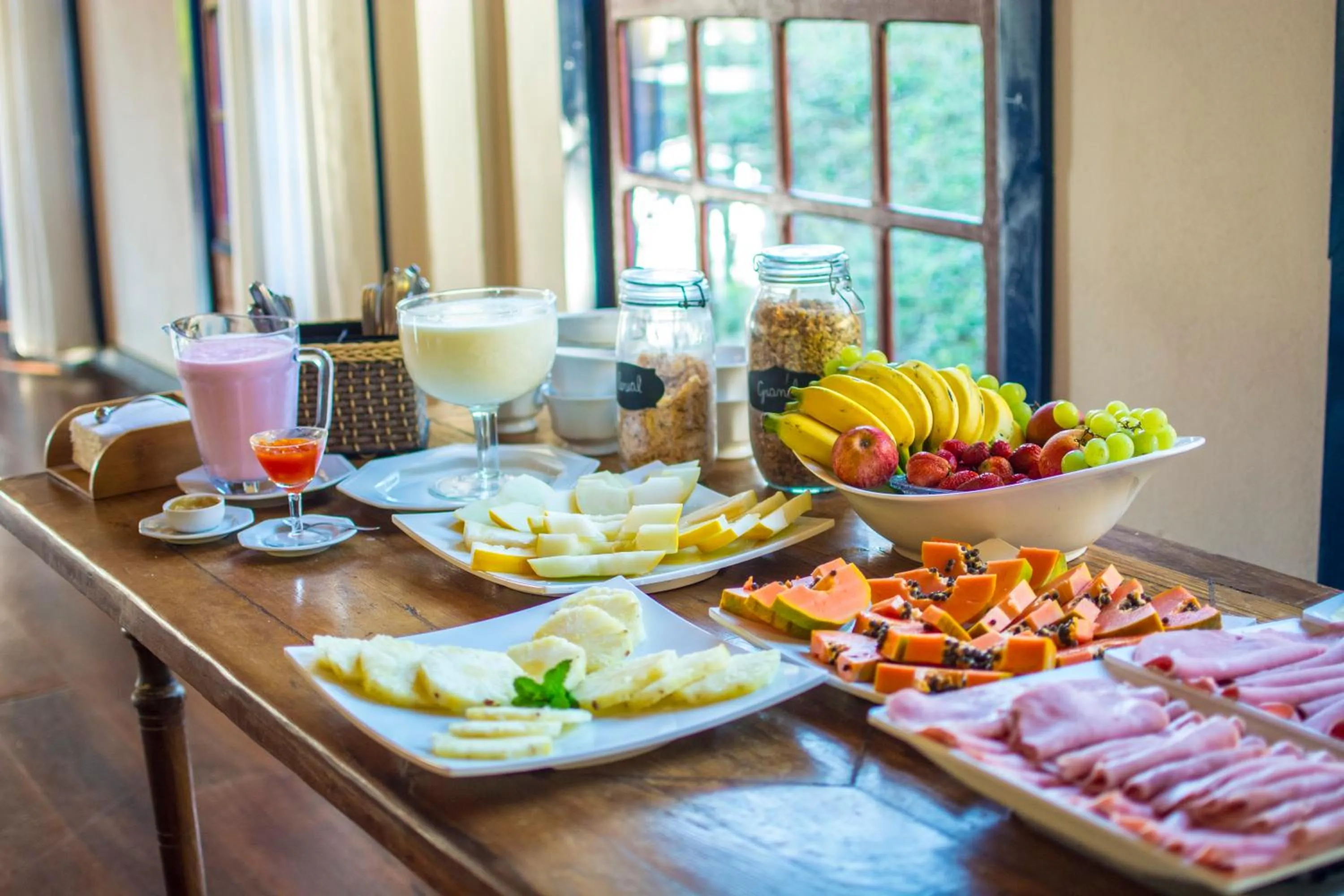 Breakfast in Pousada Candonga da Serra